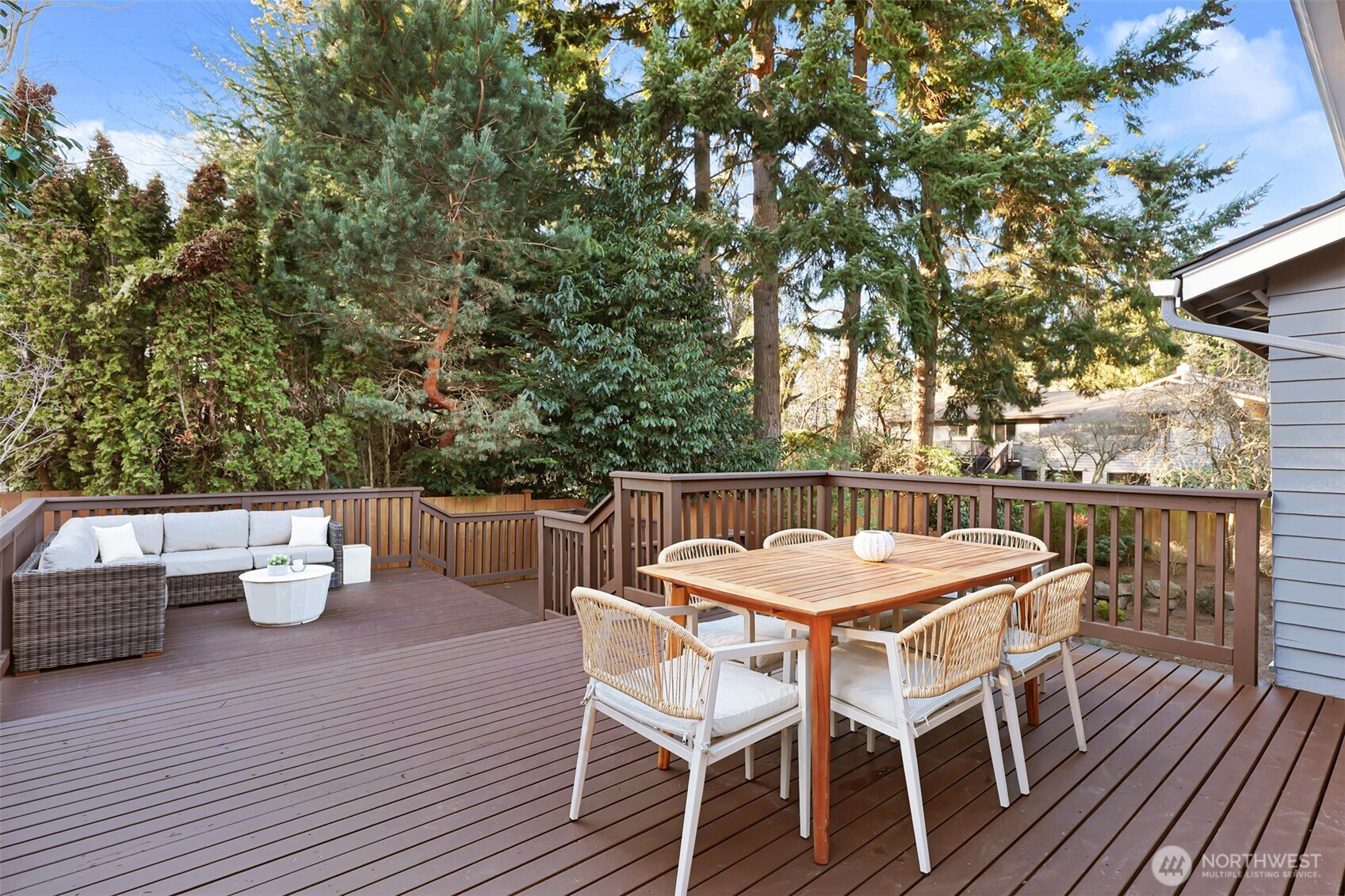 11715 12th Avenue NW