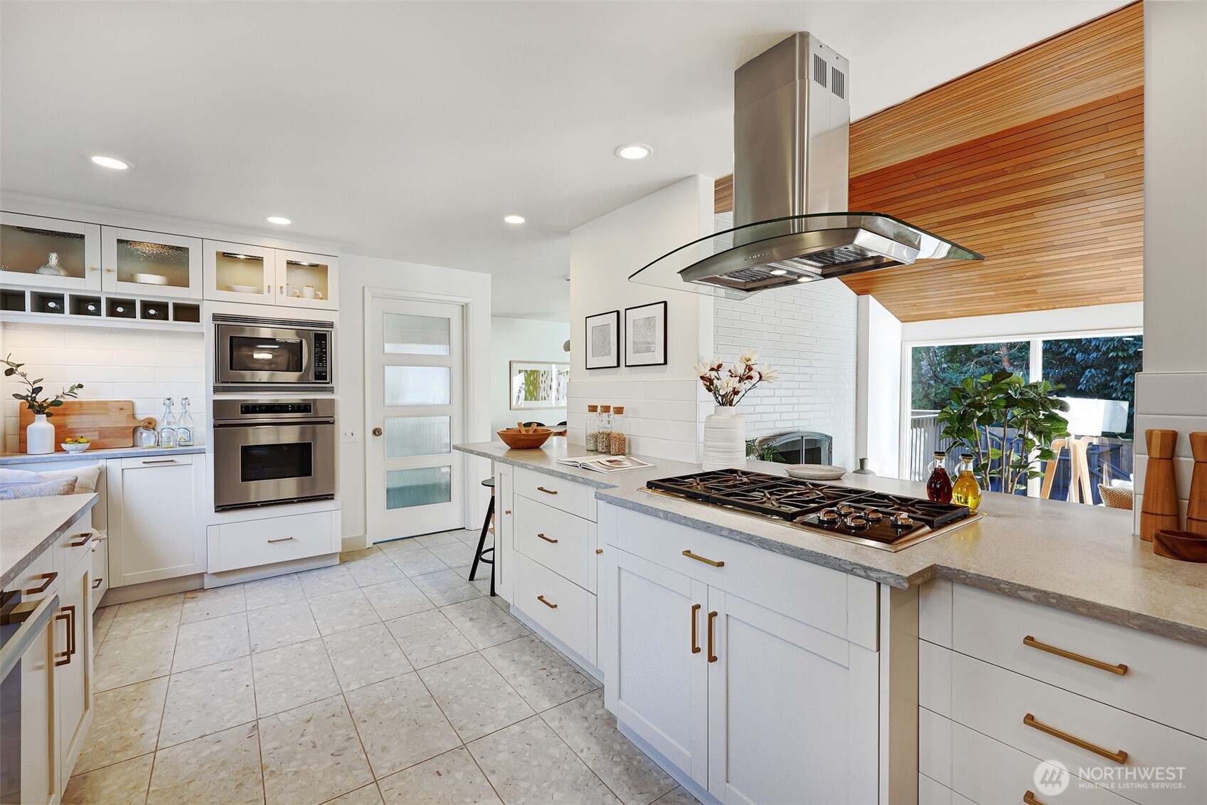 11715 12th Avenue NW