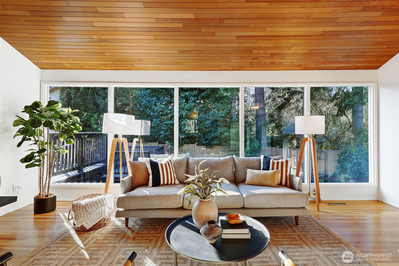 11715 12th Avenue NW