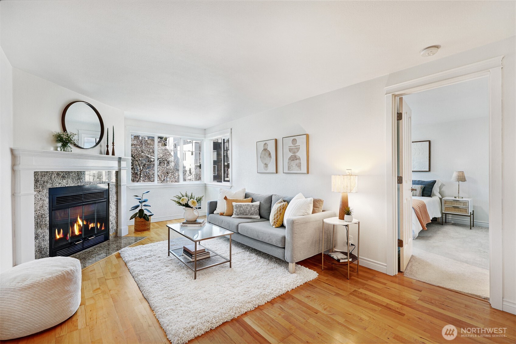 2200 Thorndyke Avenue W Unit: 402