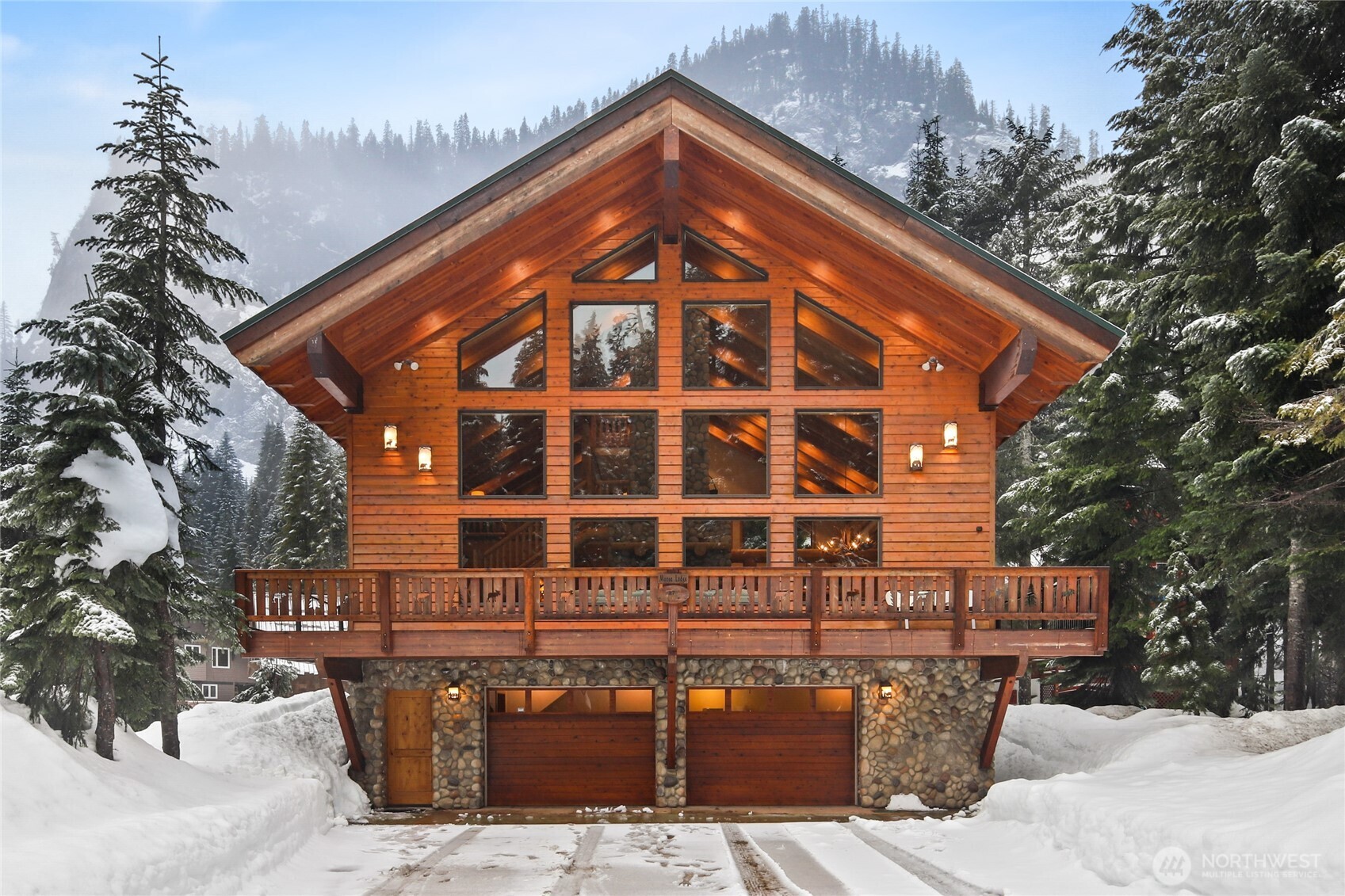 27 Alpental Strasse