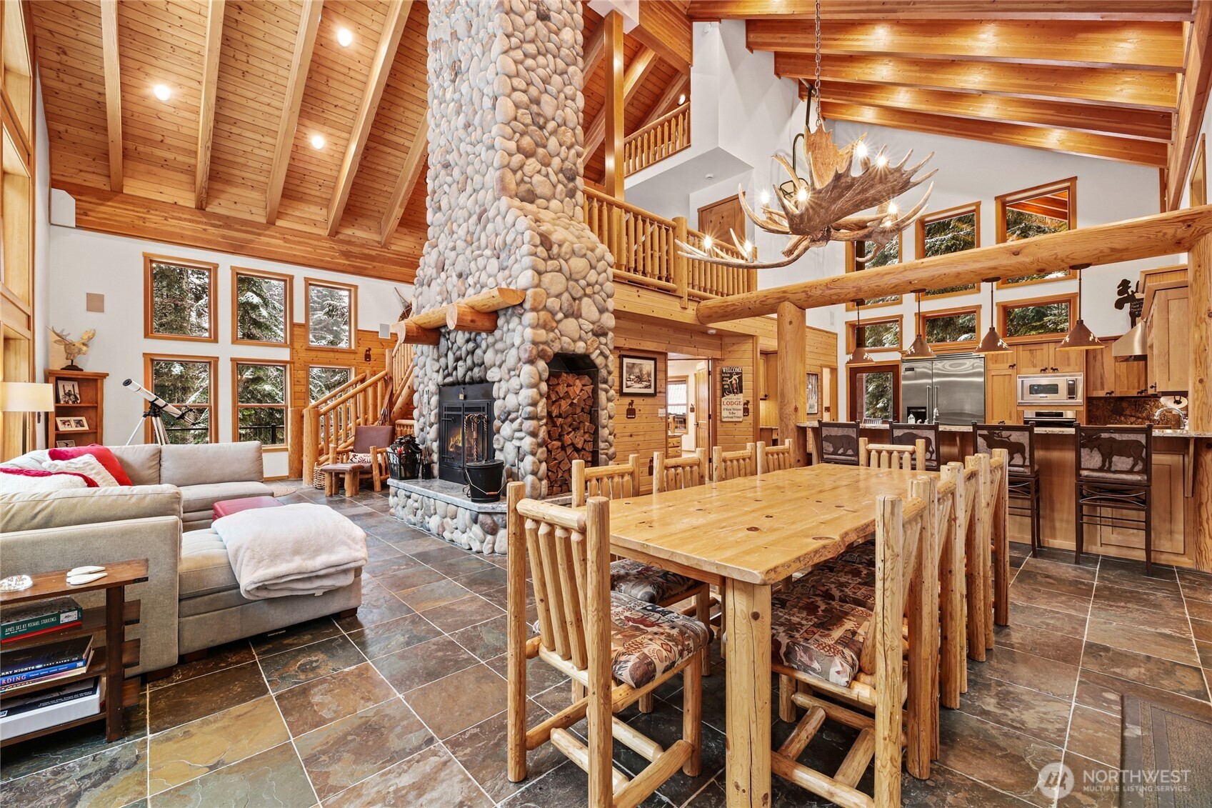 27 Alpental Strasse