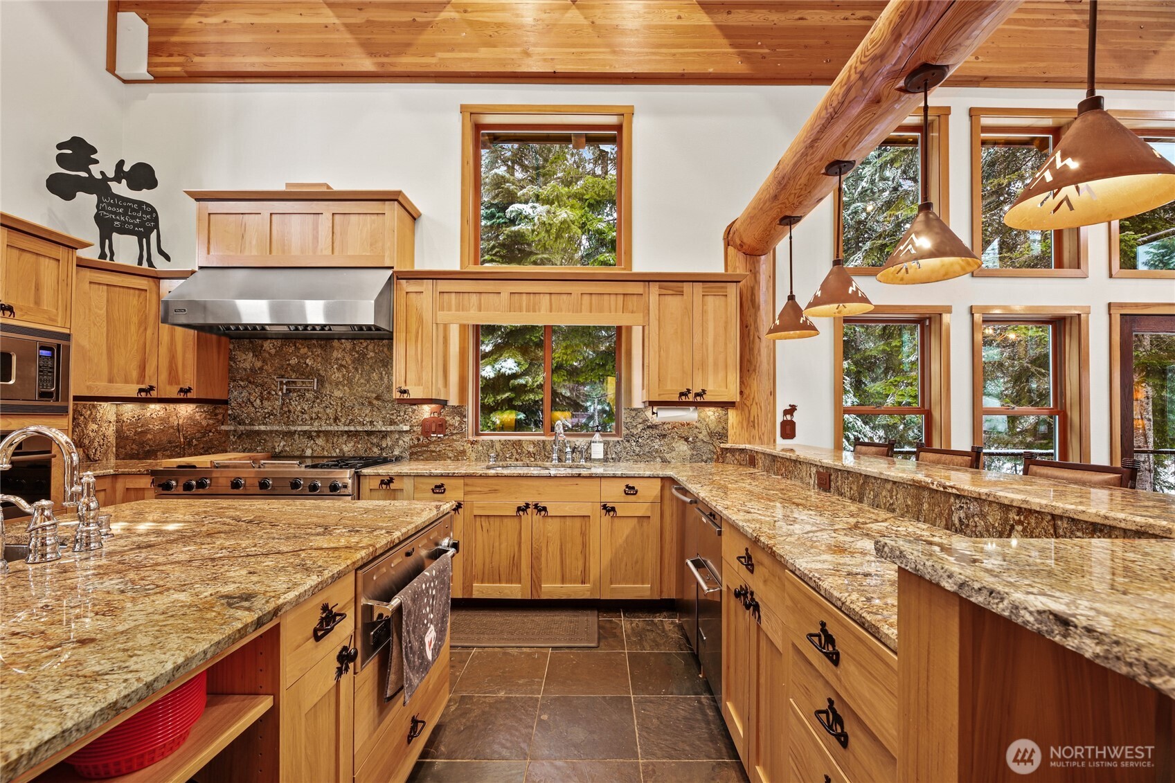 27 Alpental Strasse