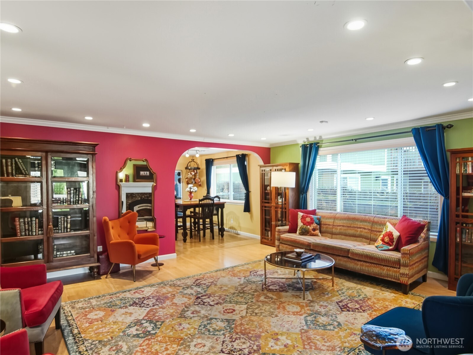 9240 Sand Point Way NE