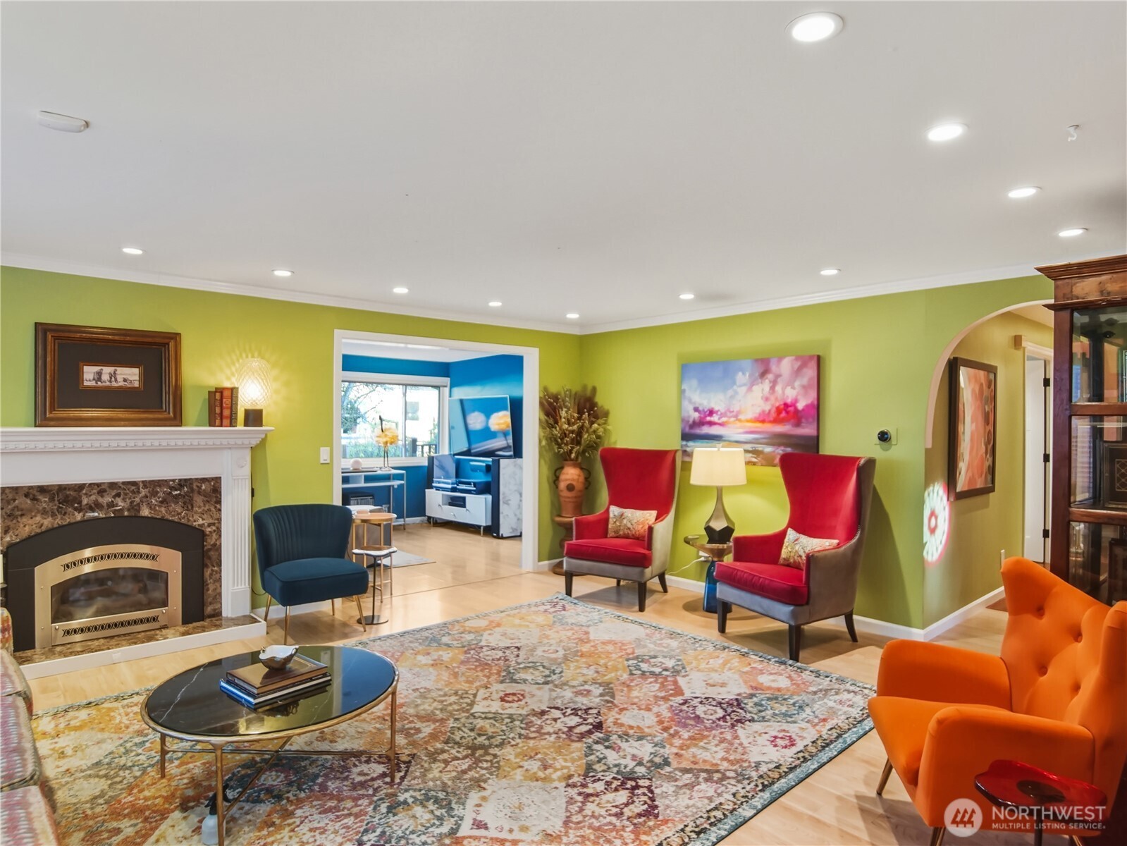 9240 Sand Point Way NE