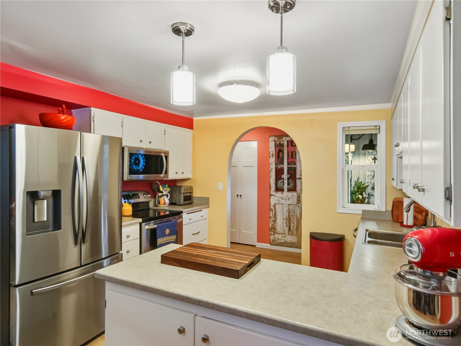 9240 Sand Point Way NE