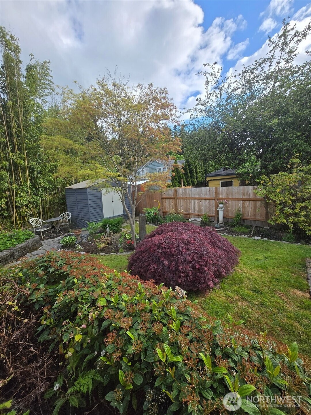 9240 Sand Point Way NE