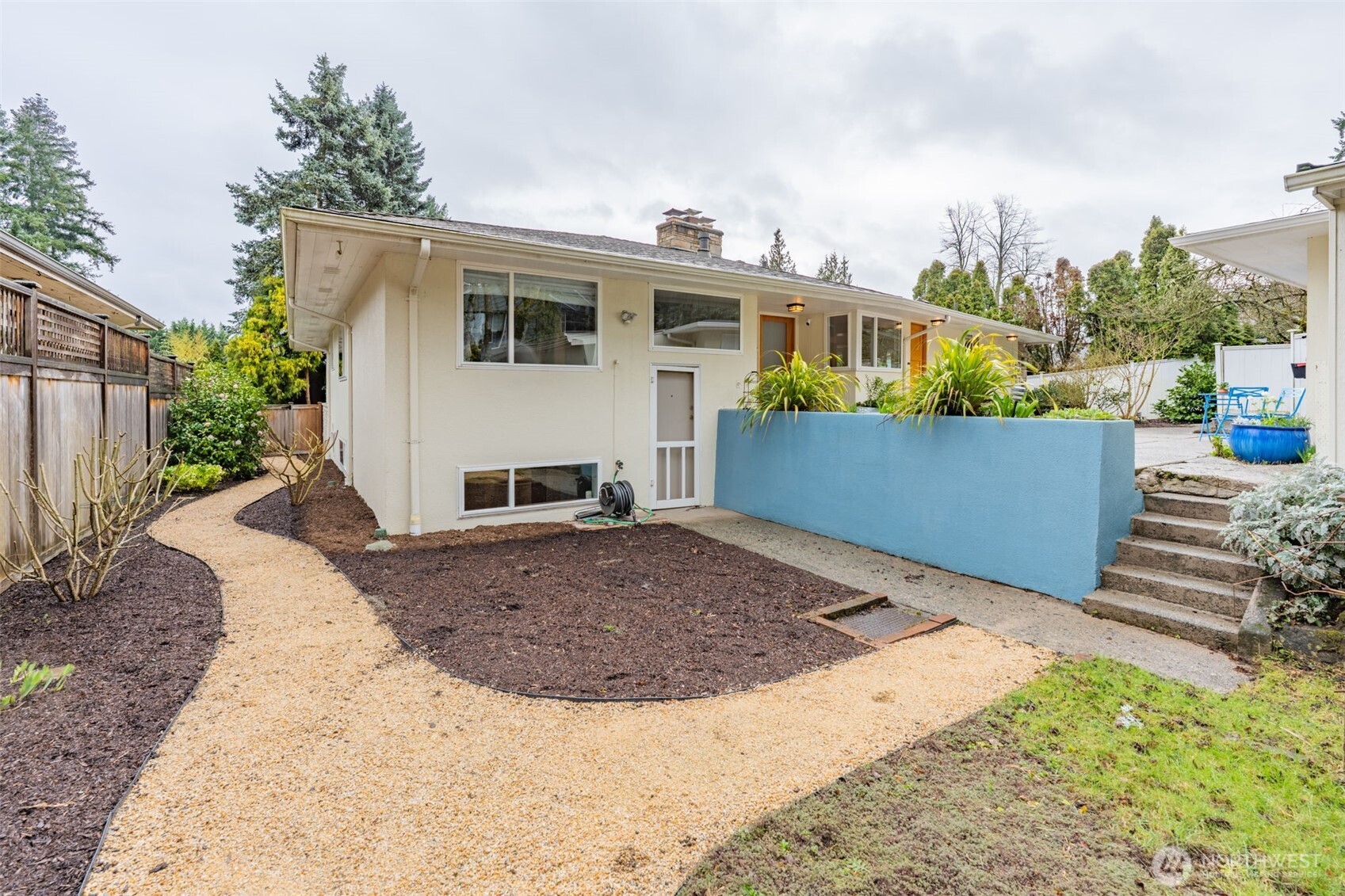 3744 NE 165th Street