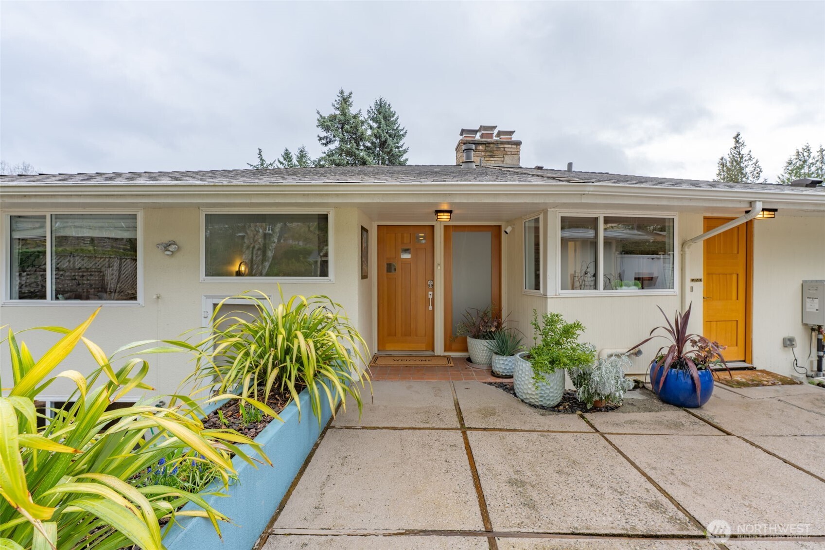 3744 NE 165th Street