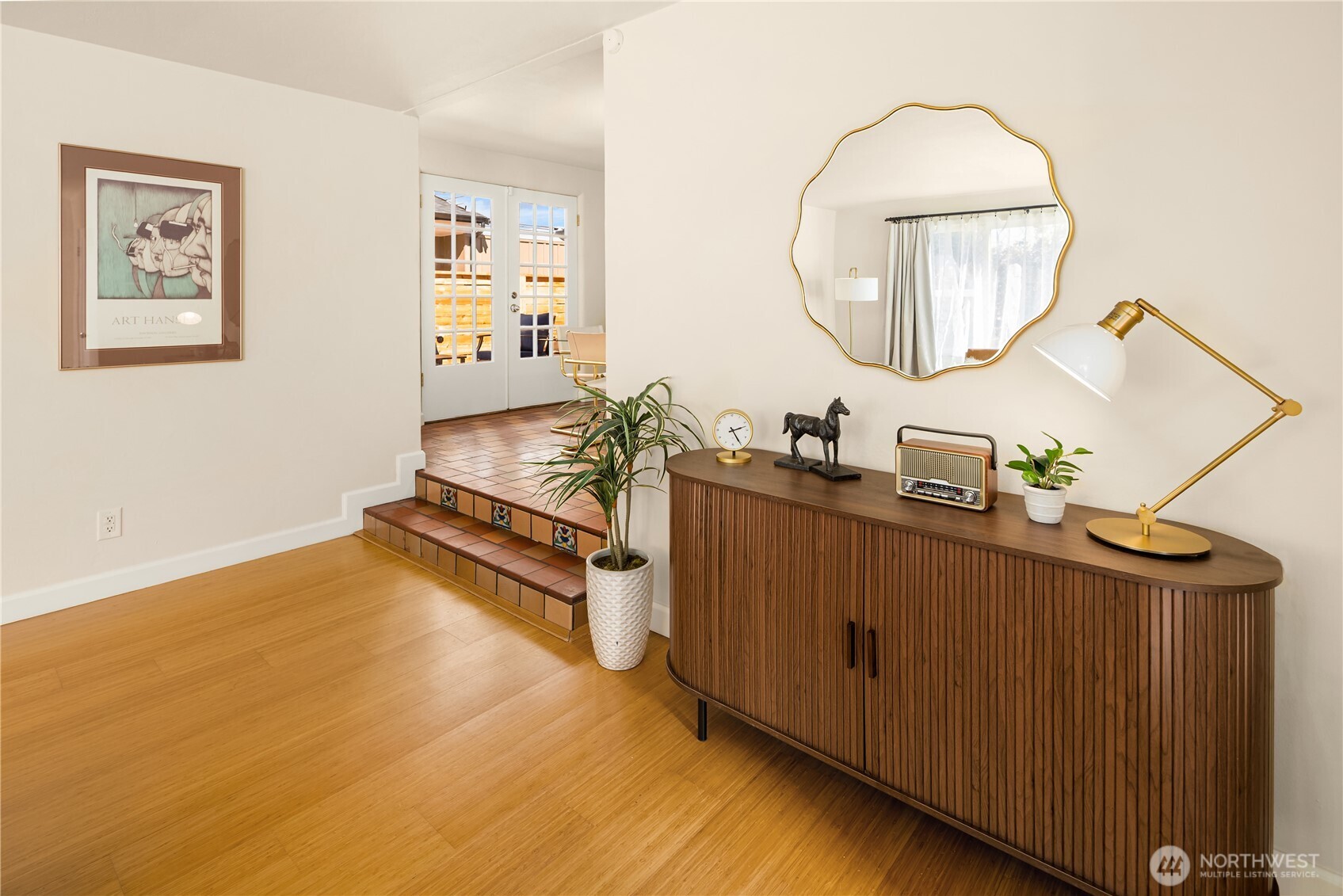 11252 Evanston Avenue N