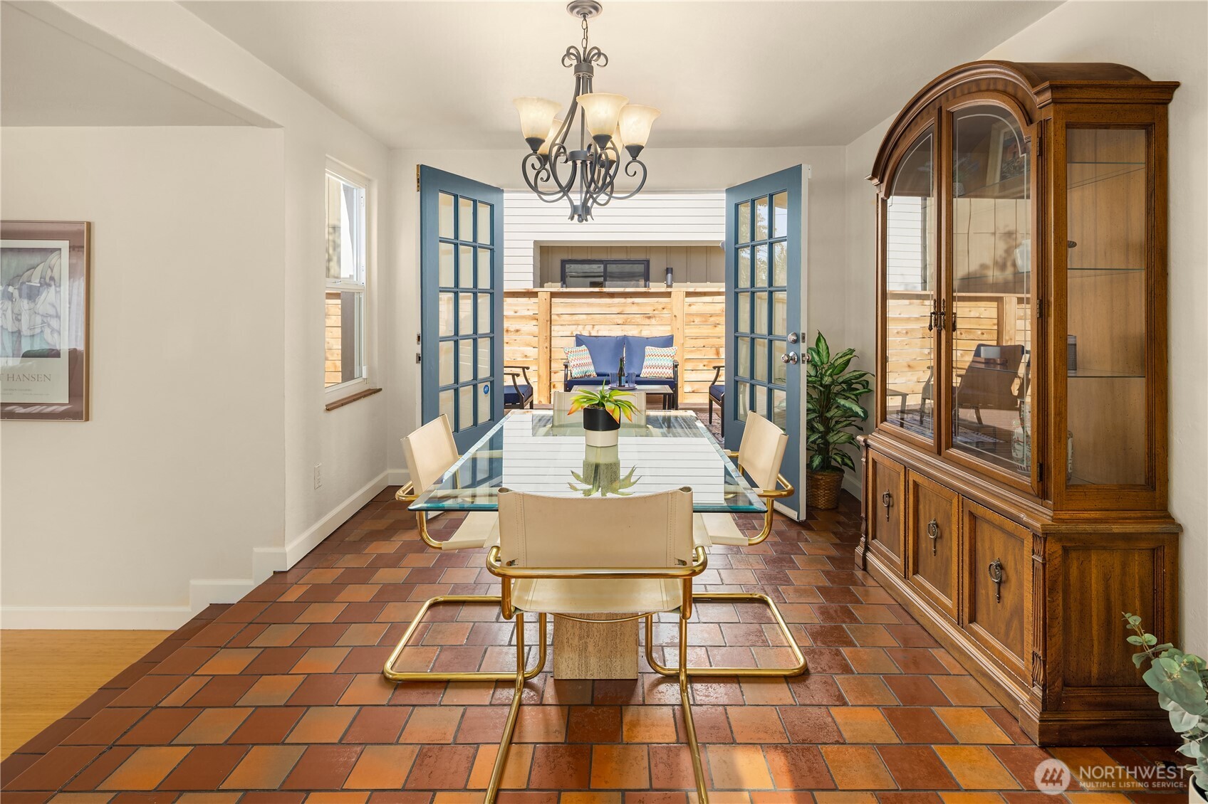 11252 Evanston Avenue N