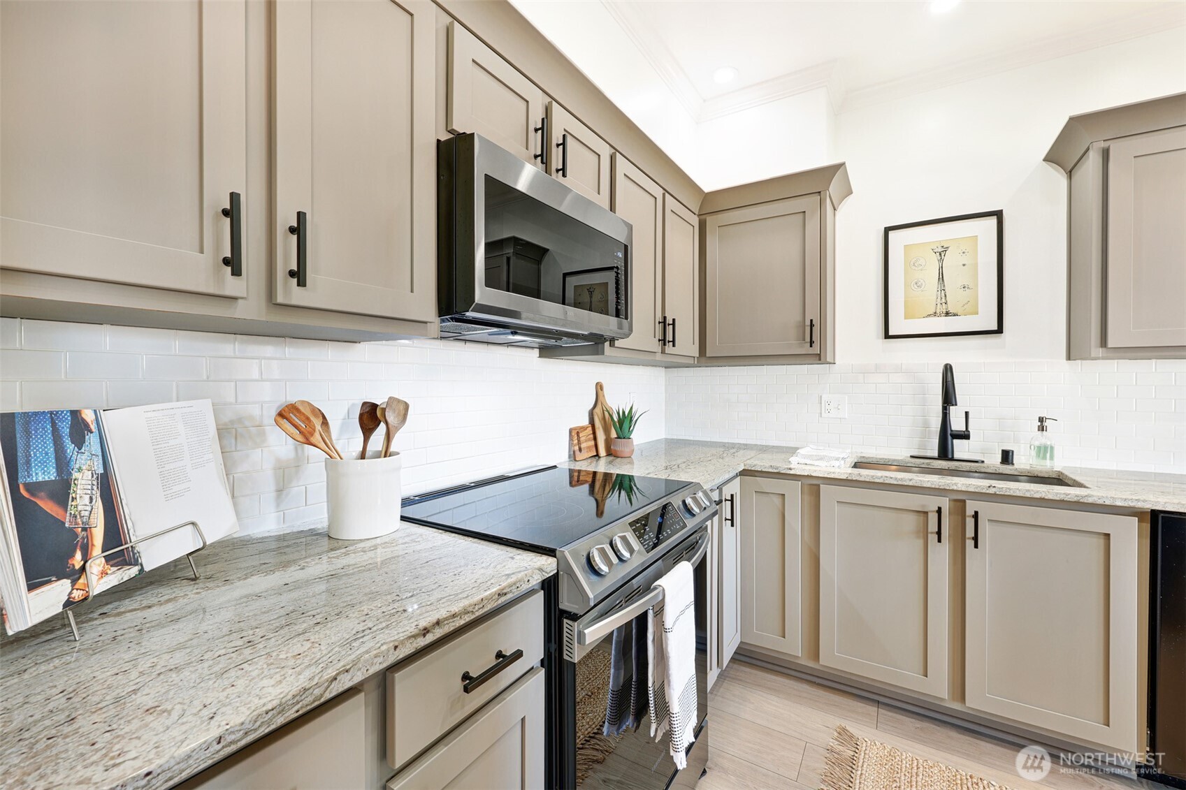 2618 4th Avenue N Unit: 504