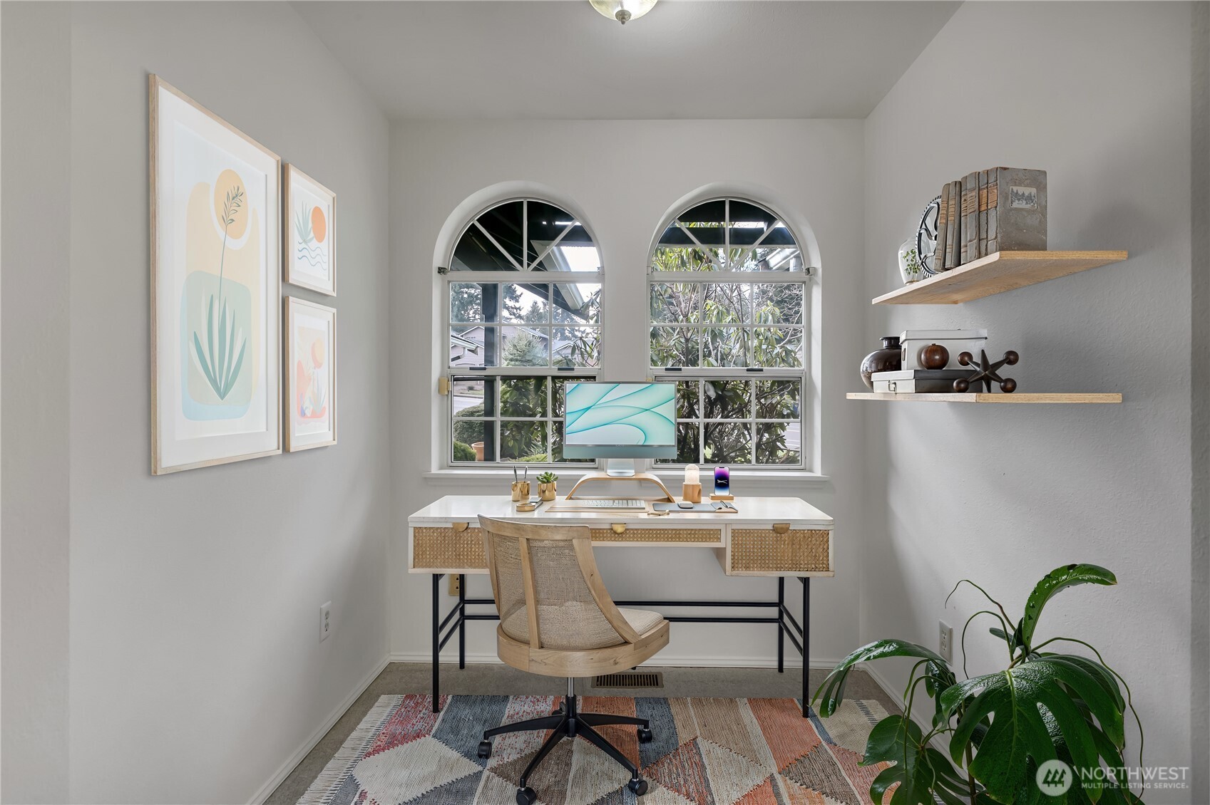 5512 Lakeland Hills Way SE