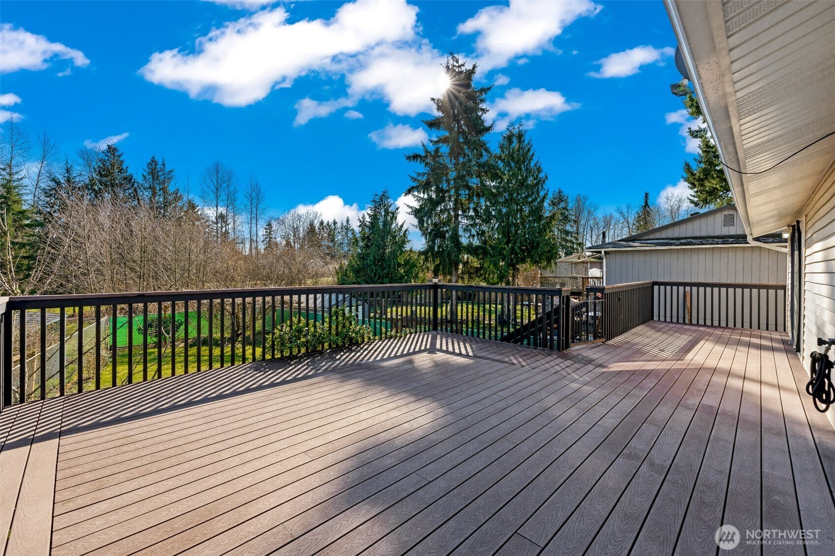 10609 52nd Avenue NE