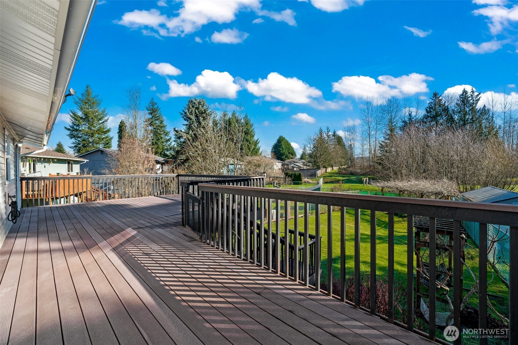 10609 52nd Avenue NE