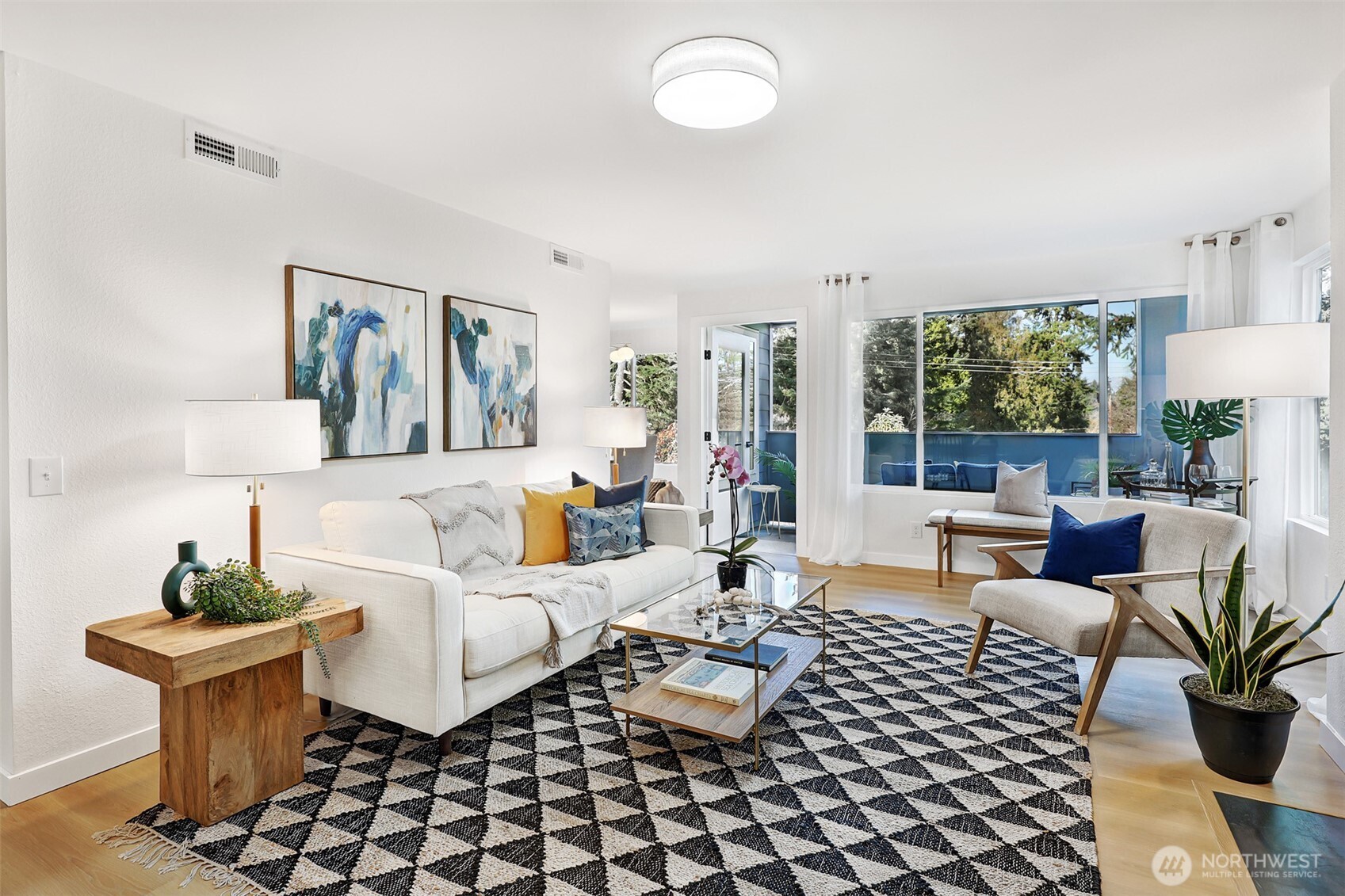 17417 Ashworth Avenue N Unit: 403