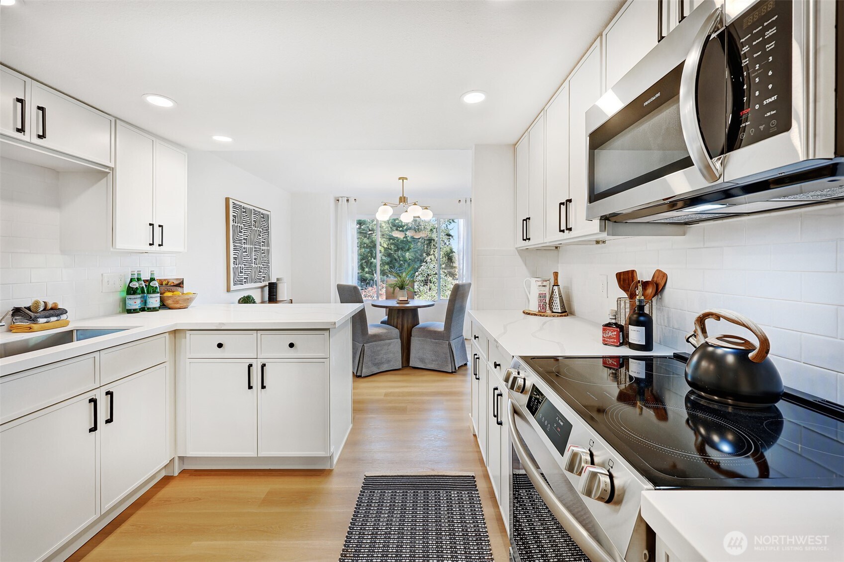 17417 Ashworth Avenue N Unit: 403