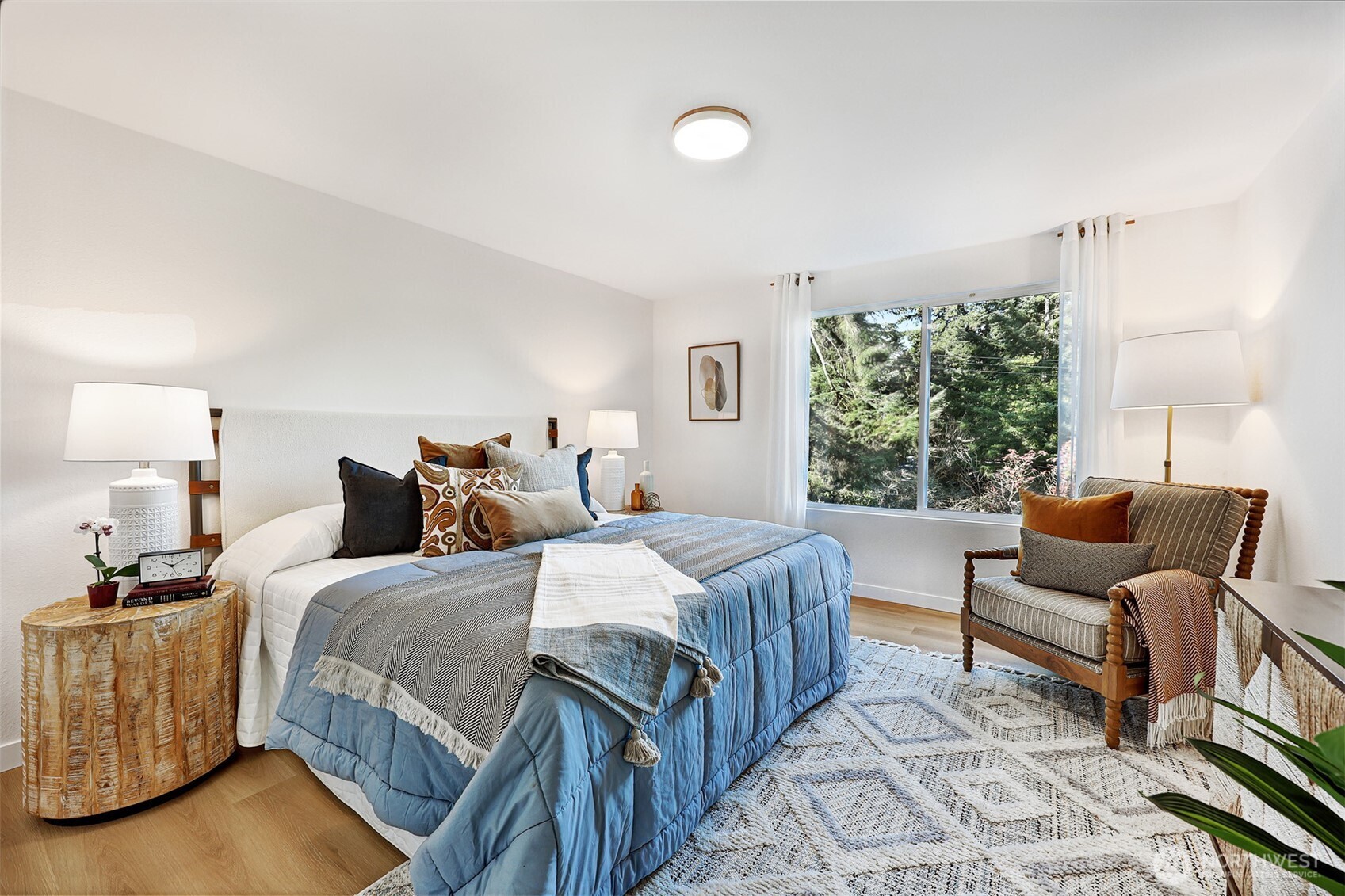 17417 Ashworth Avenue N Unit: 403