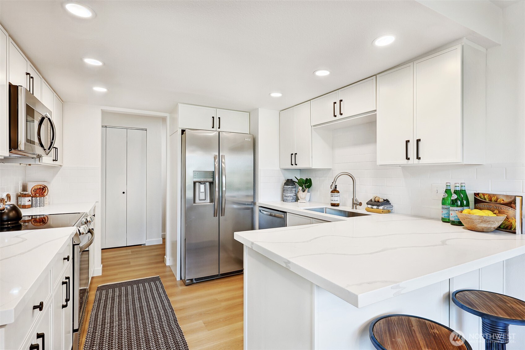 17417 Ashworth Avenue N Unit: 403