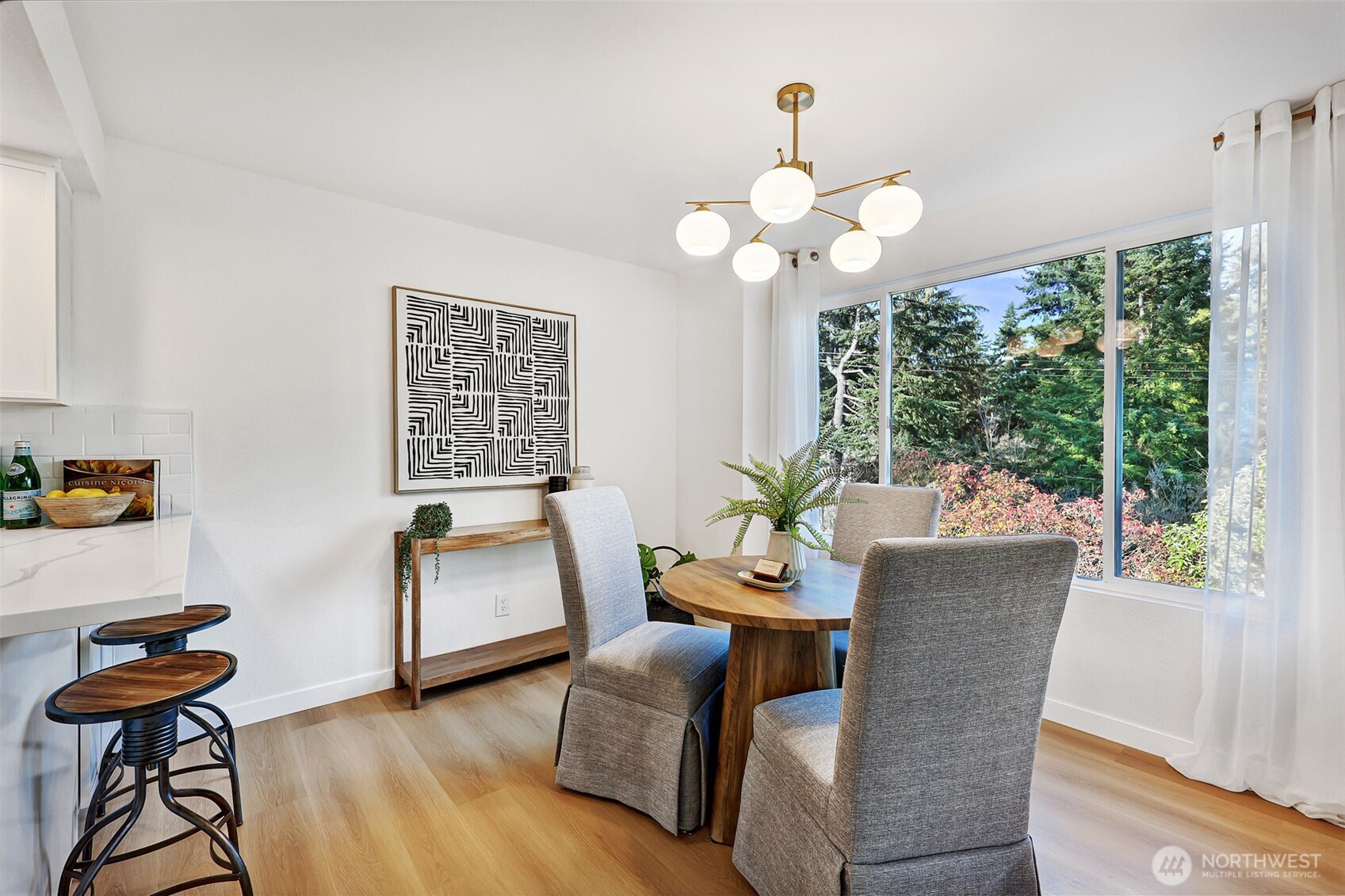 17417 Ashworth Avenue N Unit: 403