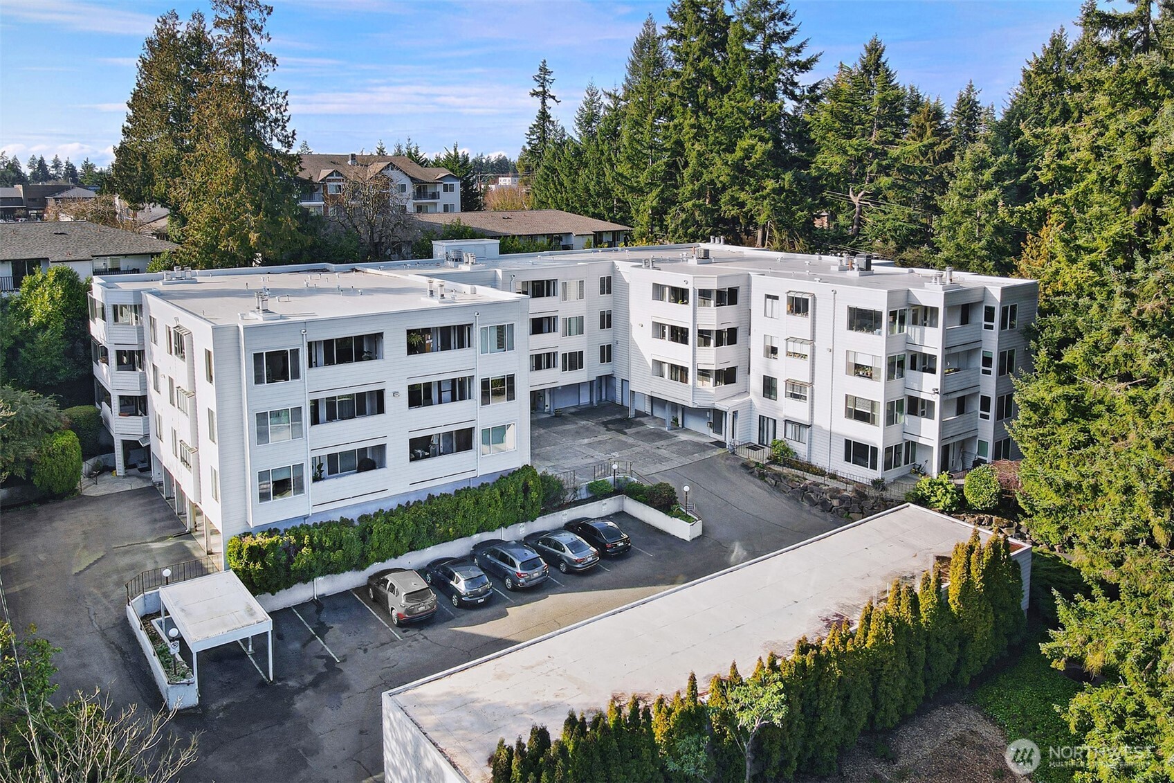 17417 Ashworth Avenue N Unit: 403