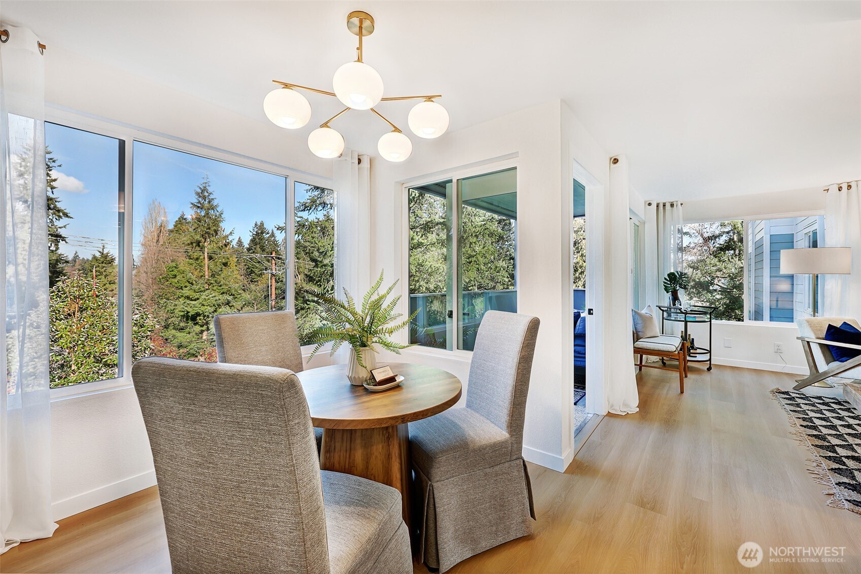 17417 Ashworth Avenue N Unit: 403