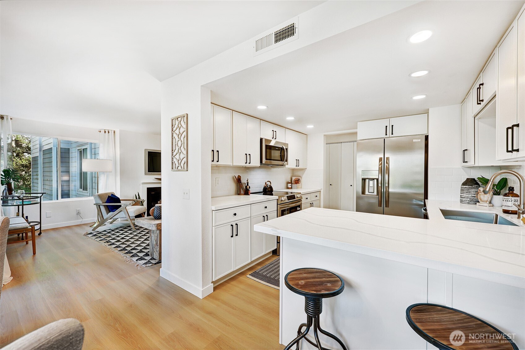 17417 Ashworth Avenue N Unit: 403