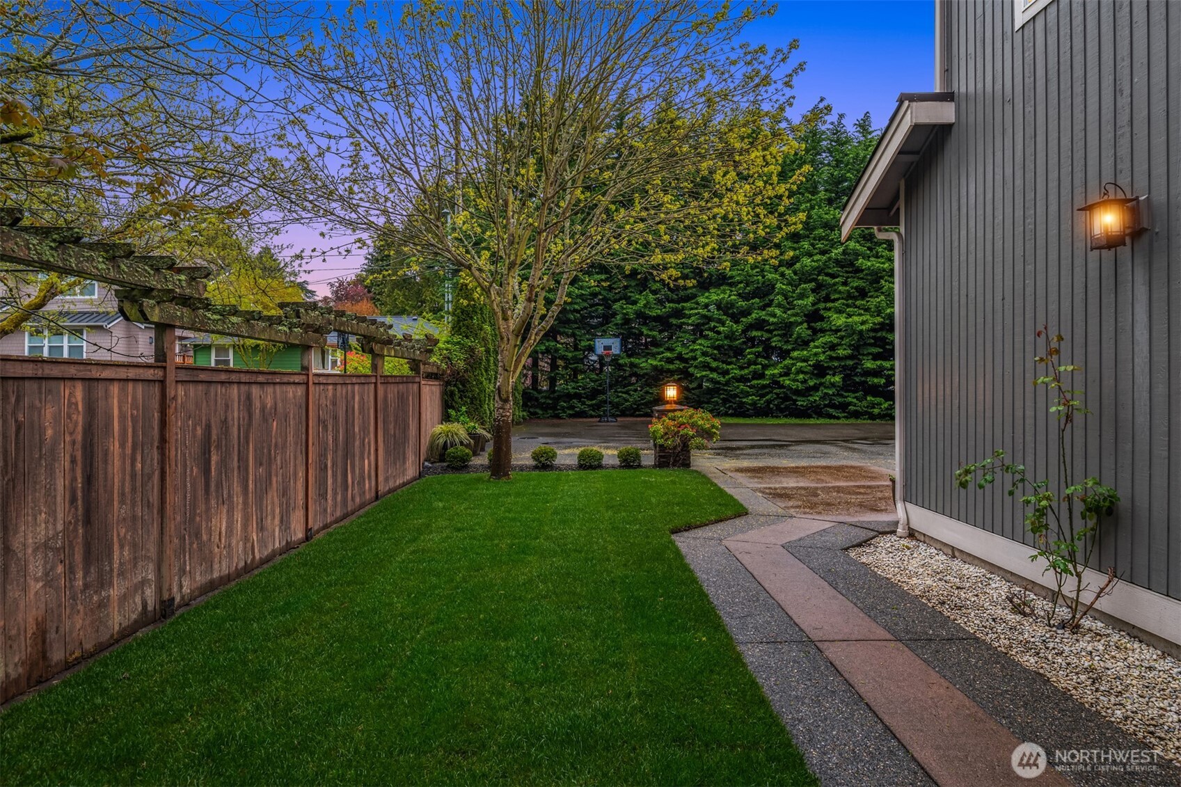 3655 NE 73rd Street
