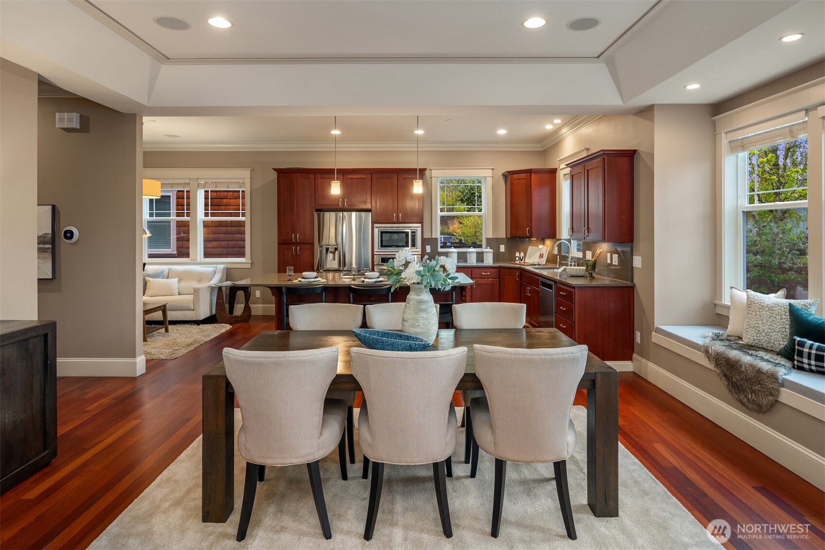 3655 NE 73rd Street