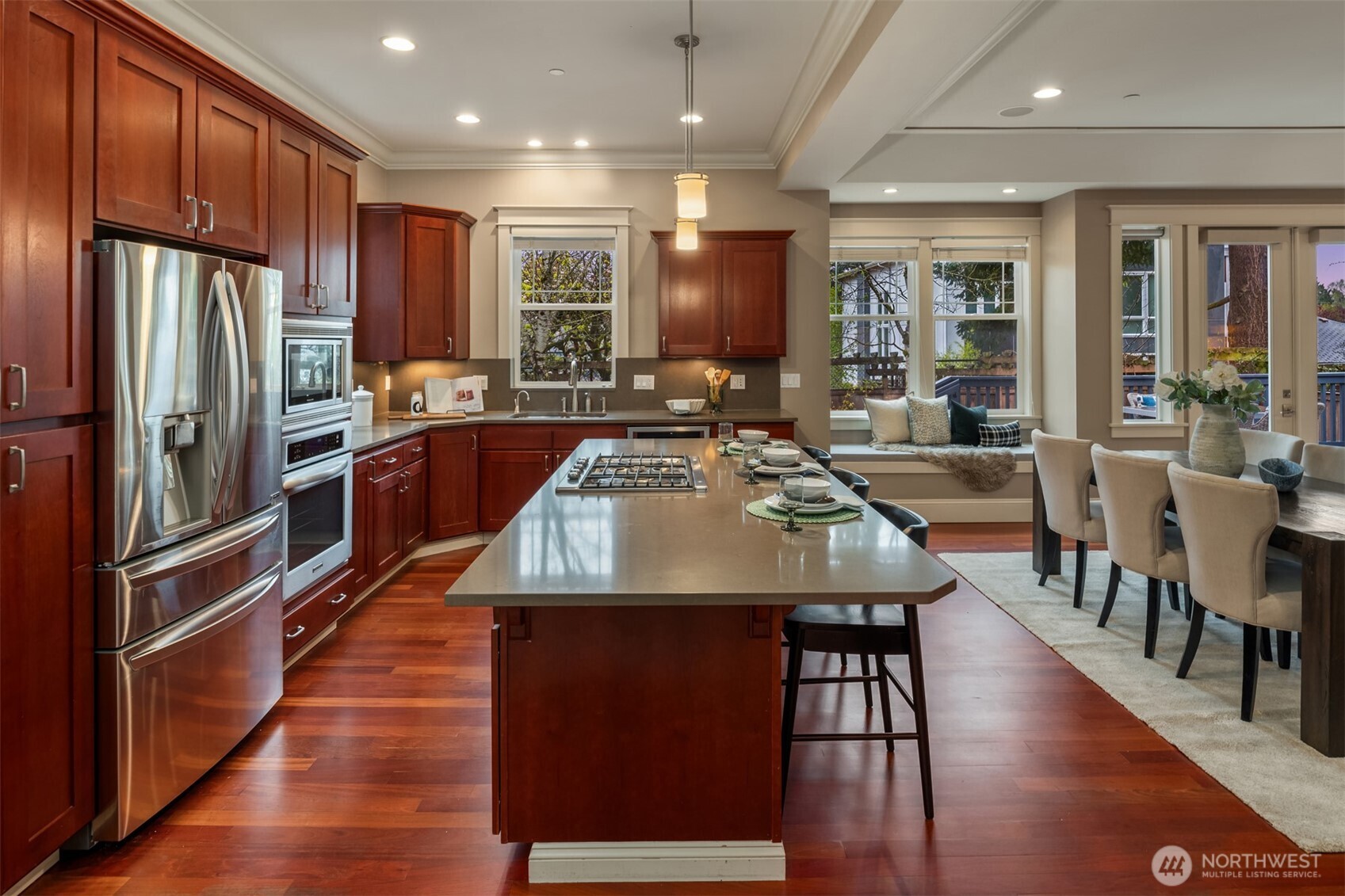 3655 NE 73rd Street
