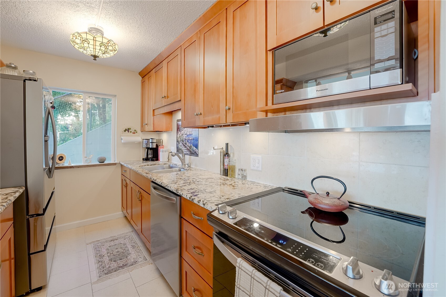 308 E Republican Street Unit: 214