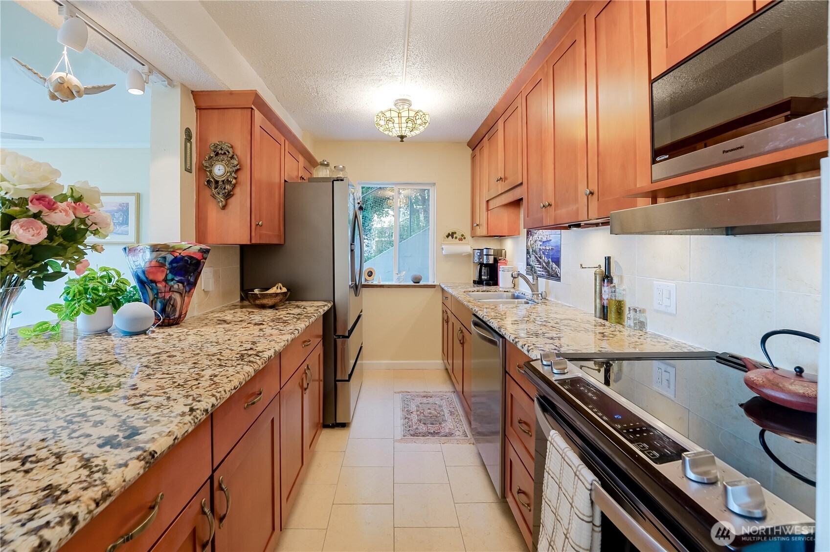 308 E Republican Street Unit: 214