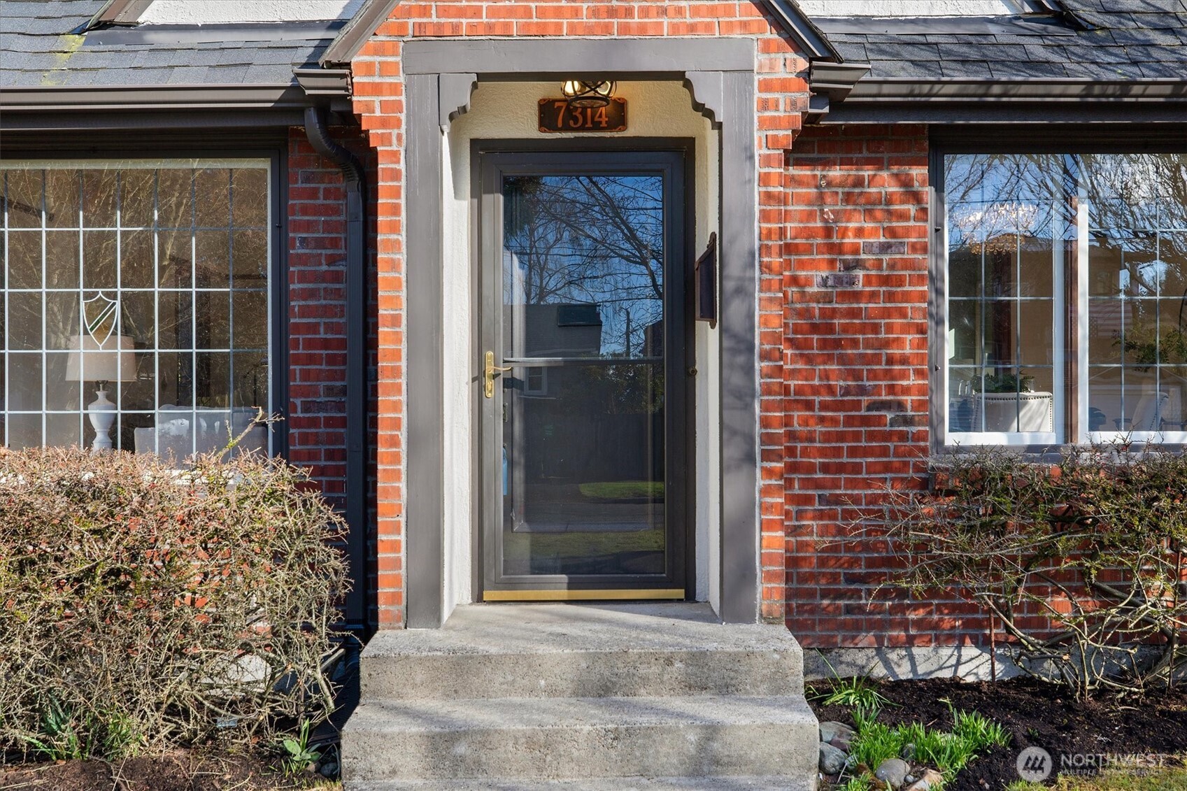 7314 16th Avenue NE