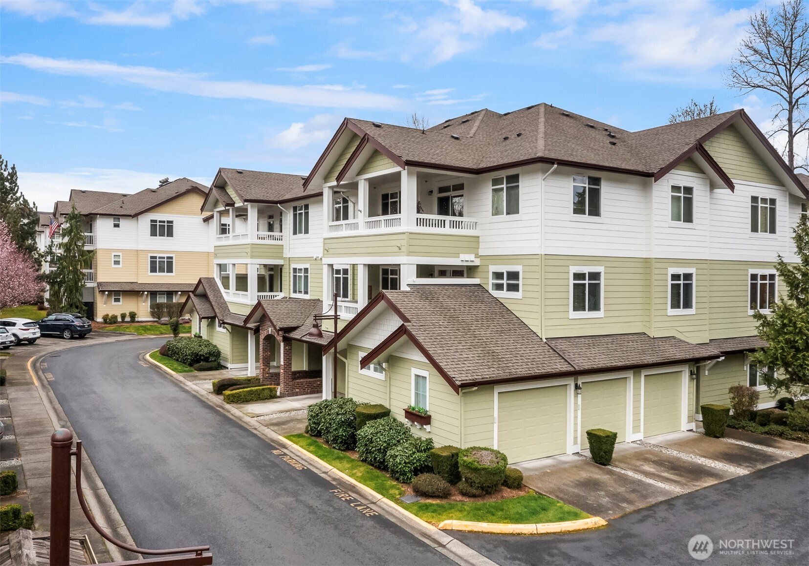 23940 NE 115th Lane Unit: 202