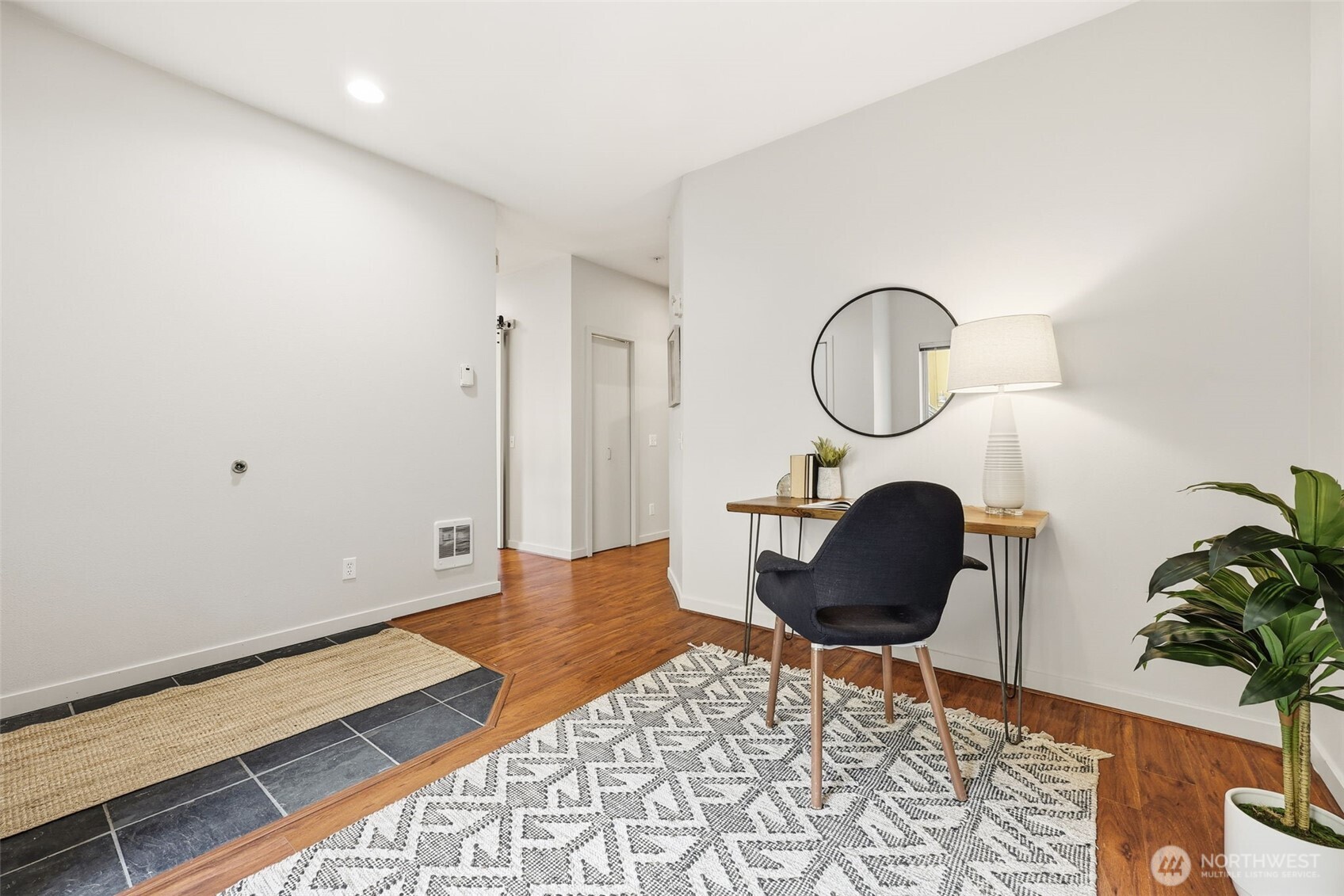 3671 Dayton Avenue N Unit: 2