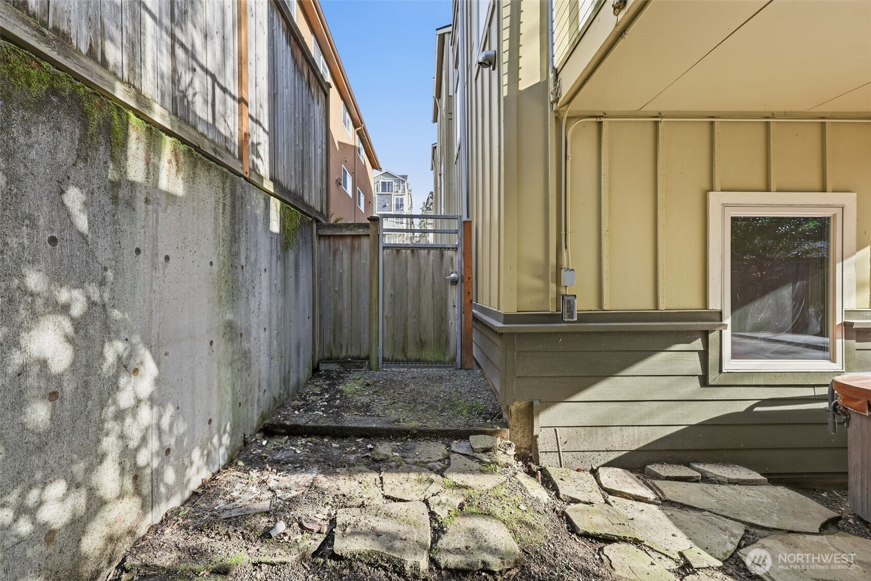 3671 Dayton Avenue N Unit: 2