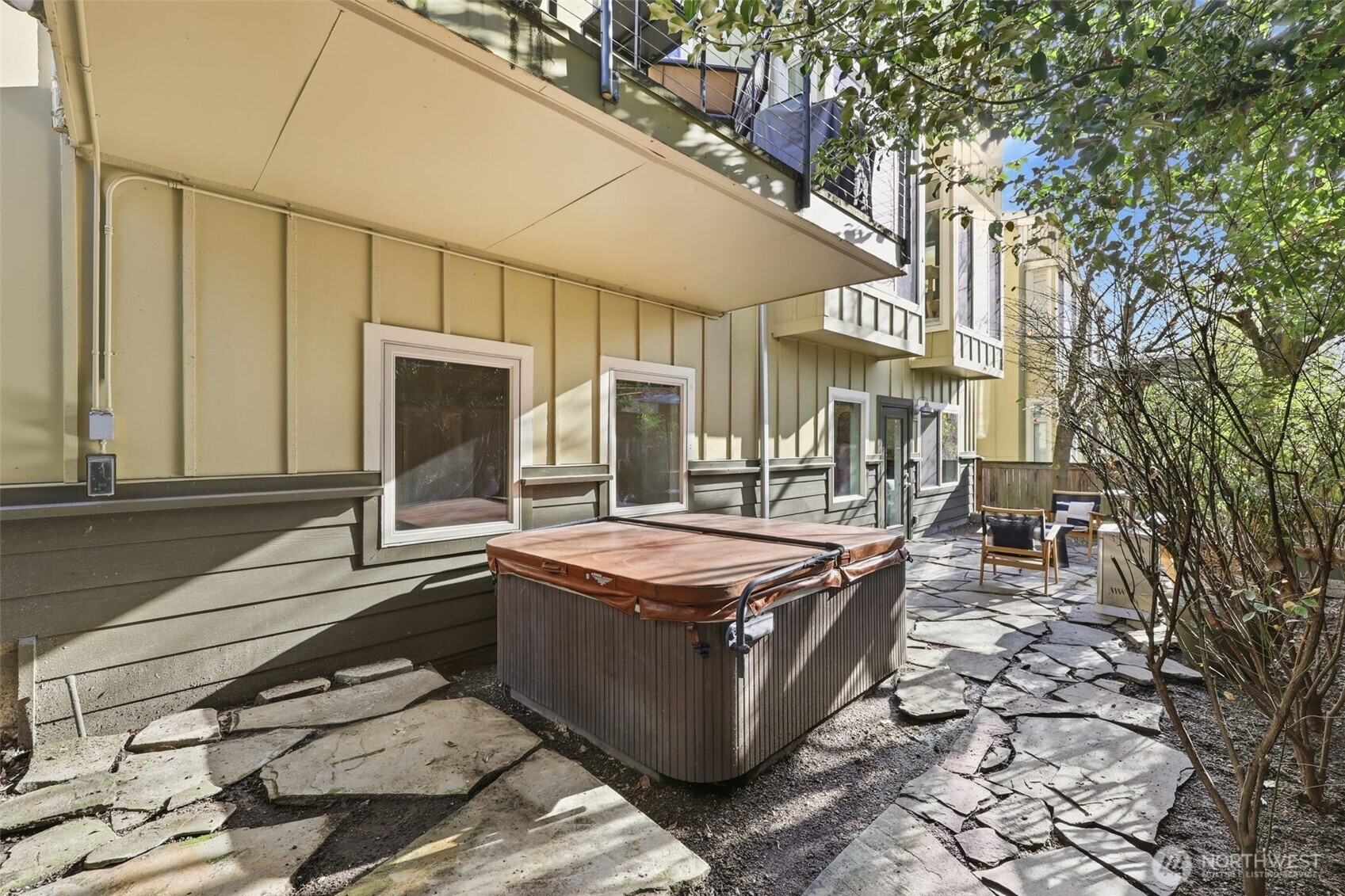 3671 Dayton Avenue N Unit: 2