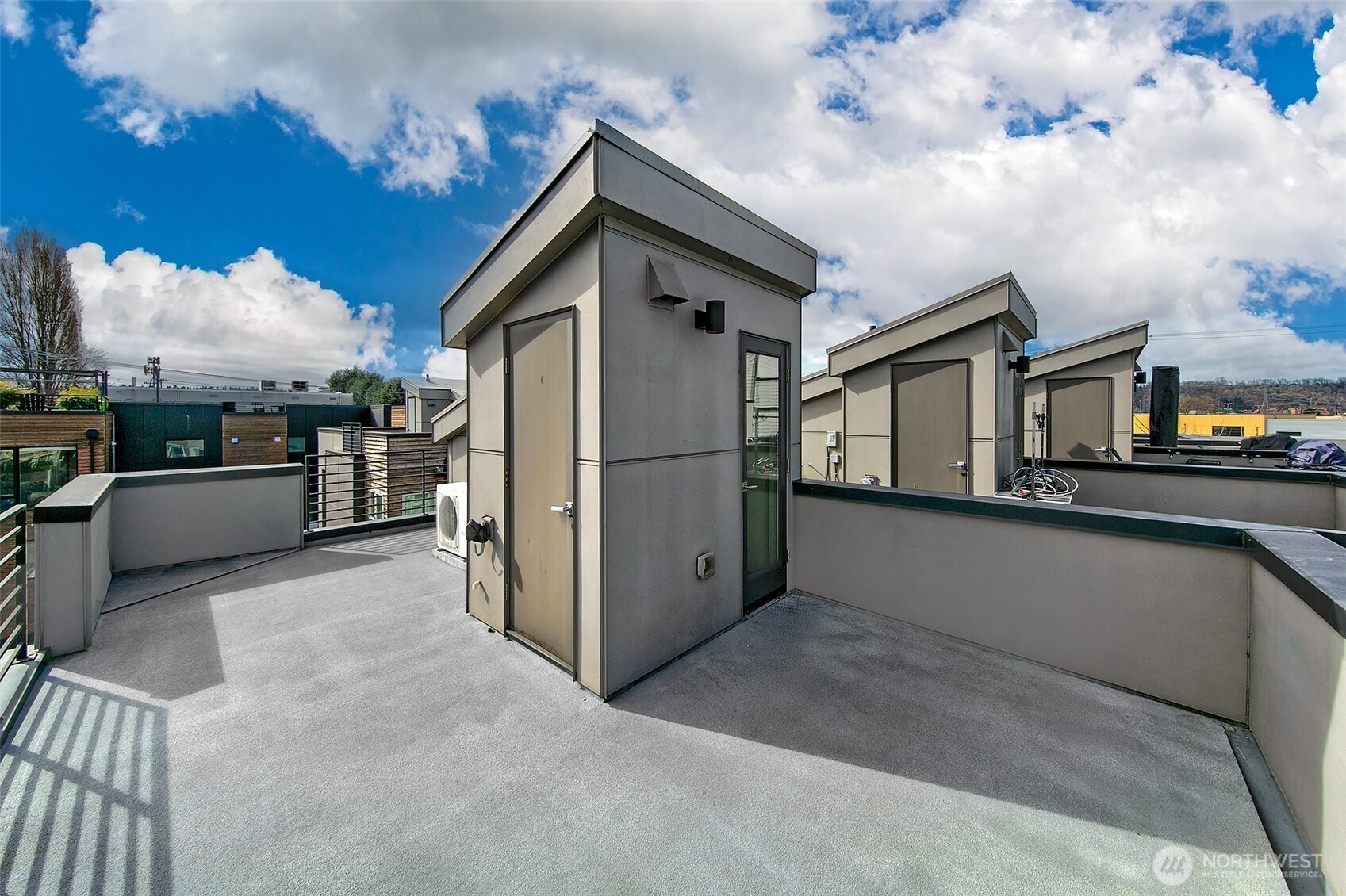 6726 Corson Avenue S Unit: F