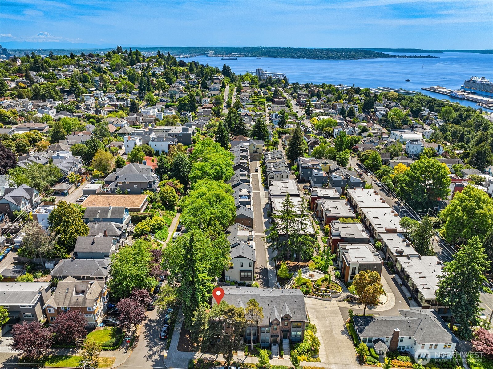 901 W McGraw Street Unit: 6