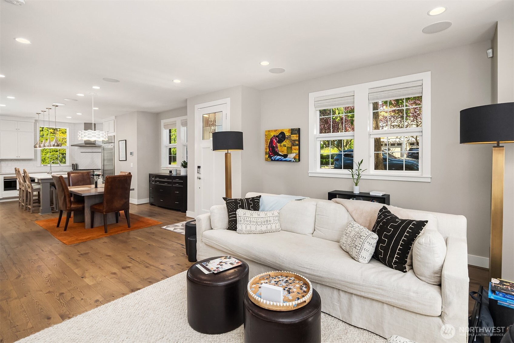 901 W McGraw Street Unit: 6