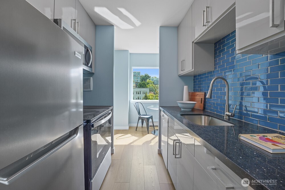 308 E Republican Street Unit: 703