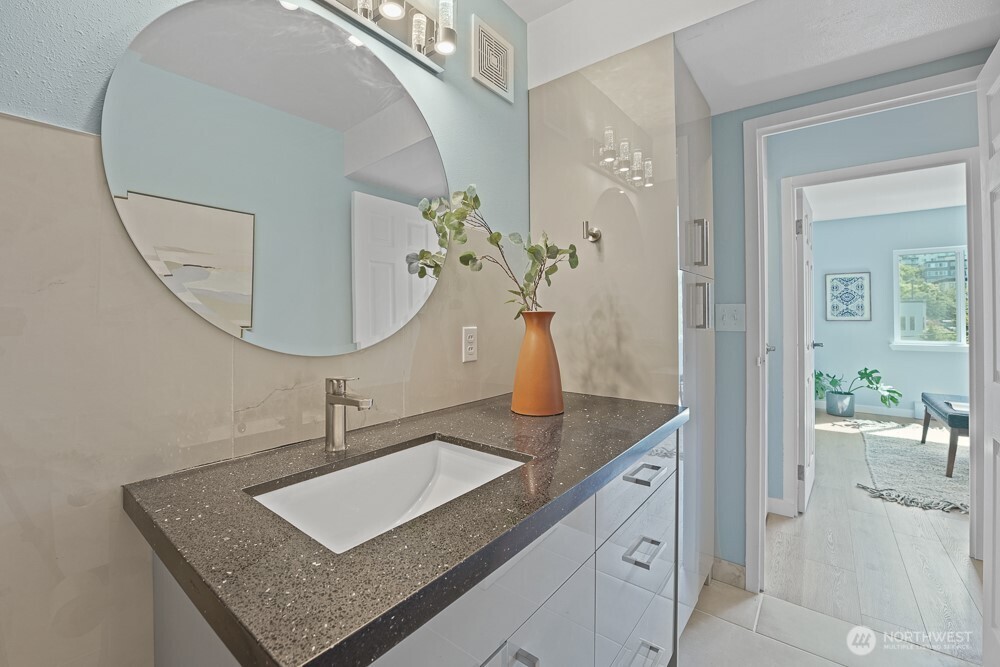 308 E Republican Street Unit: 703