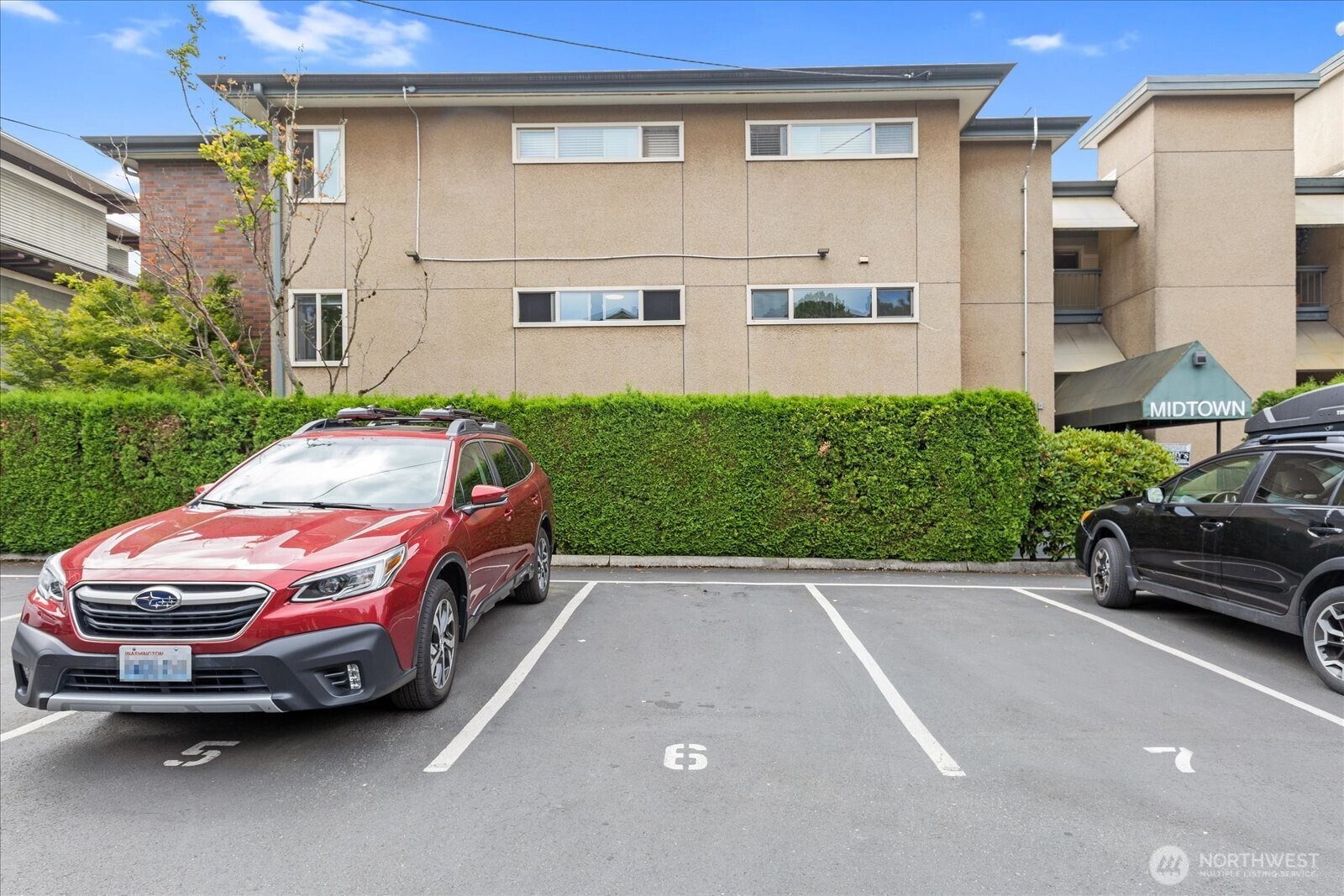 732 11th Avenue E Unit: 404