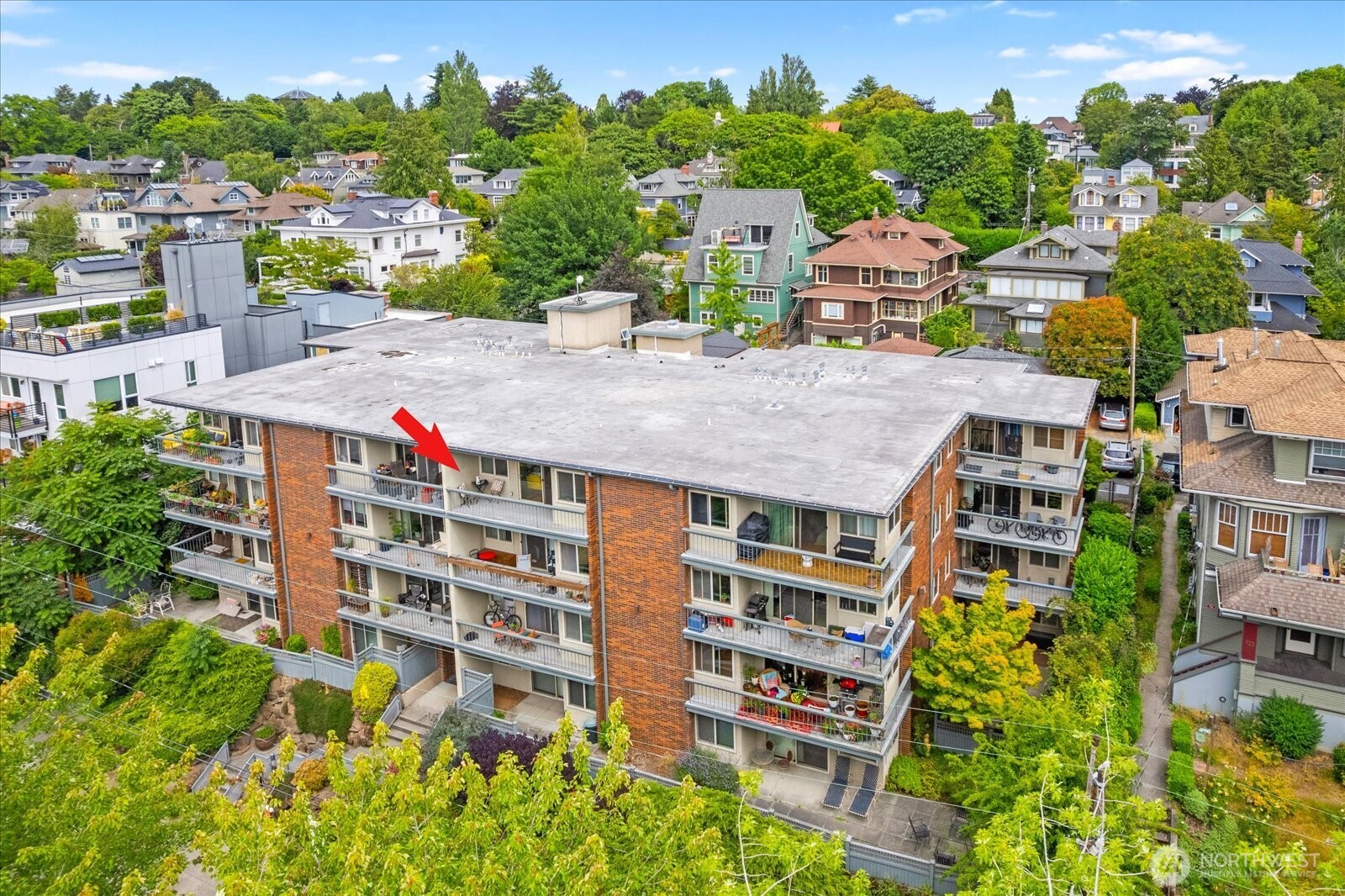 732 11th Avenue E Unit: 404