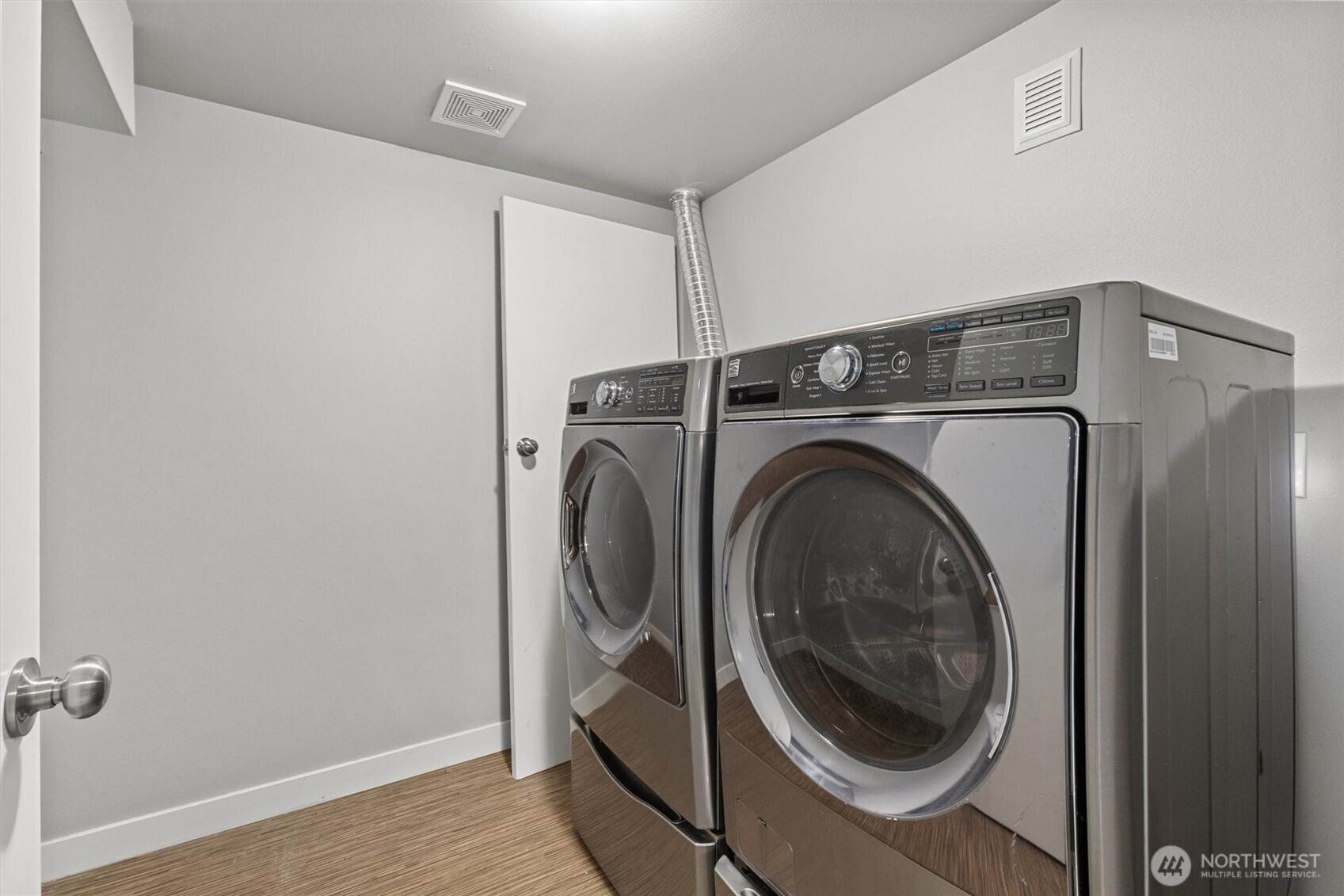 12629 10th Avenue NE