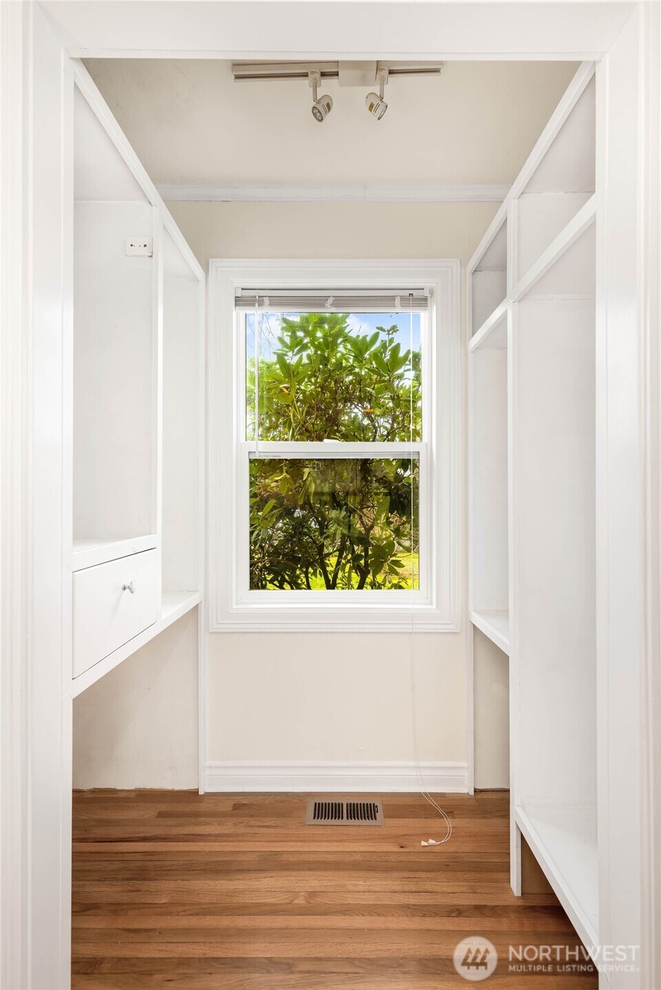 16011 27th Avenue NE