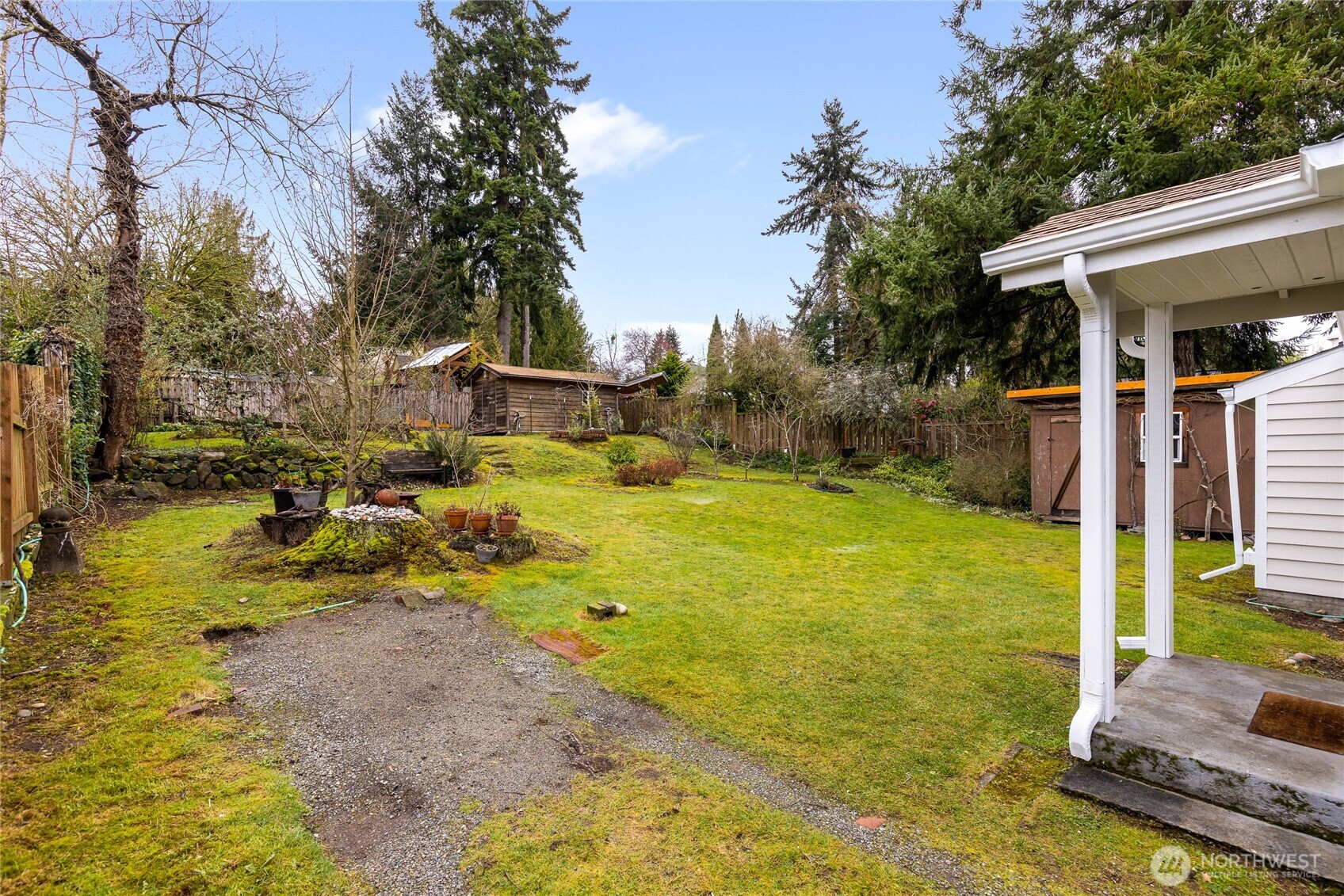 16011 27th Avenue NE