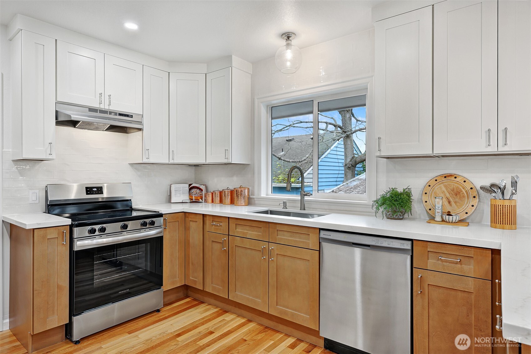 7506 Dibble Avenue NW