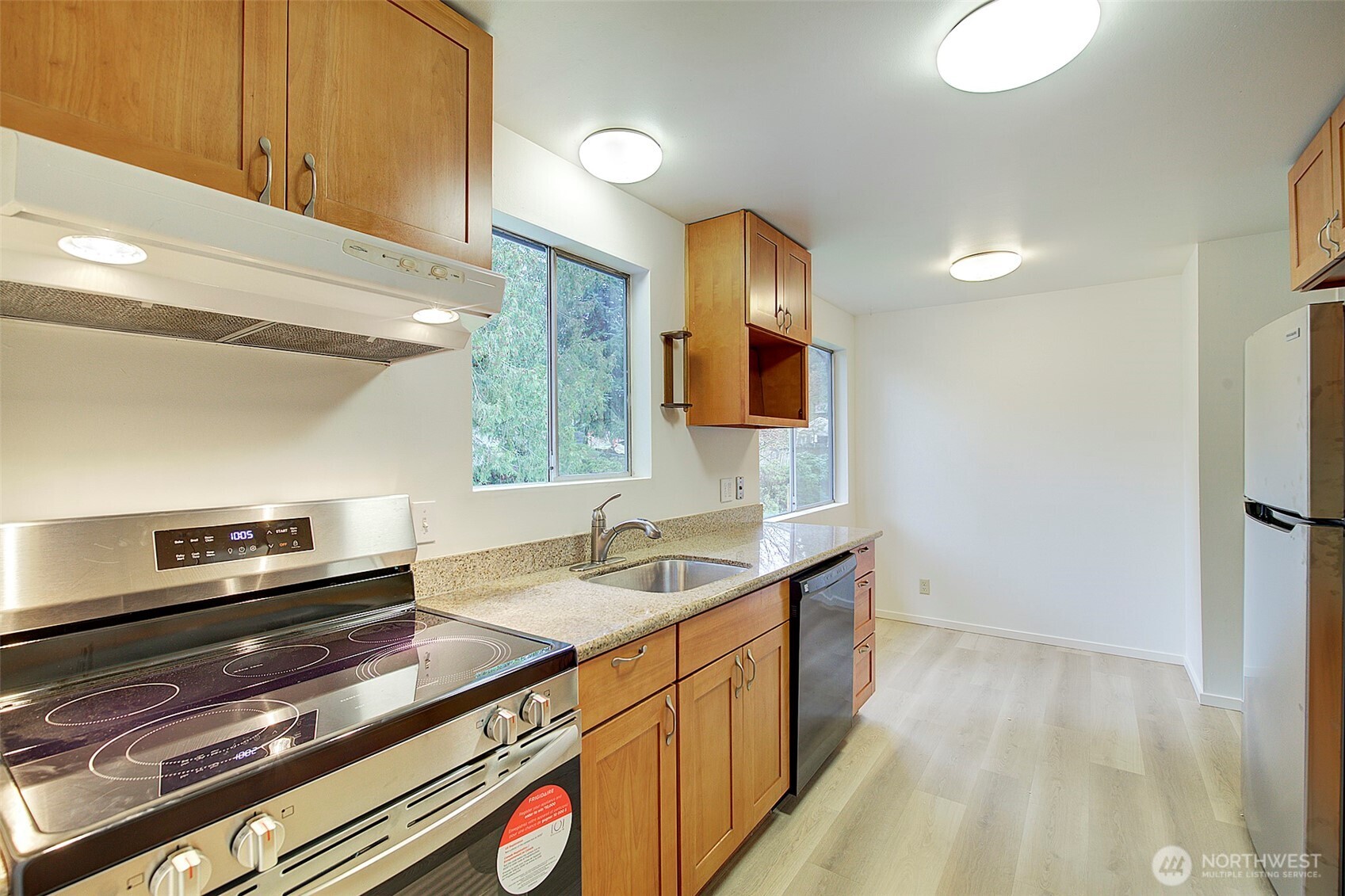 13536 28th Avenue NE