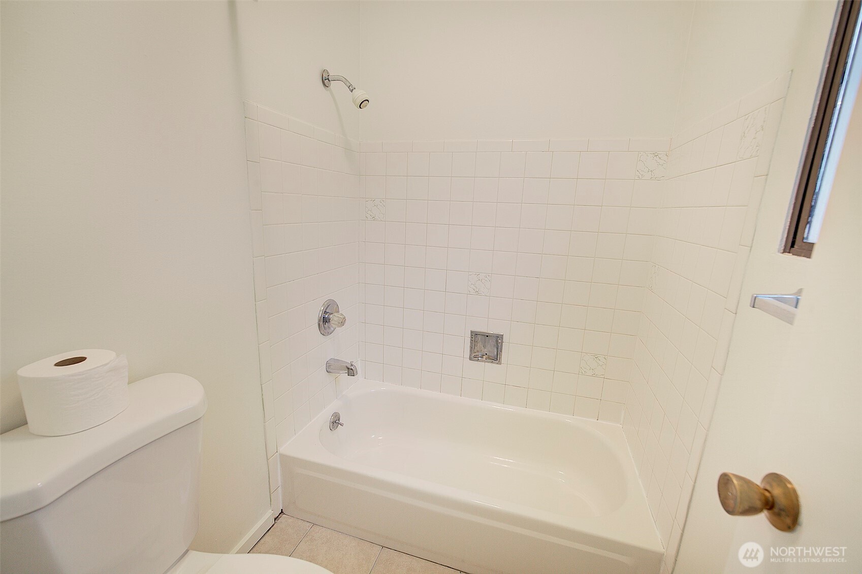 13536 28th Avenue NE